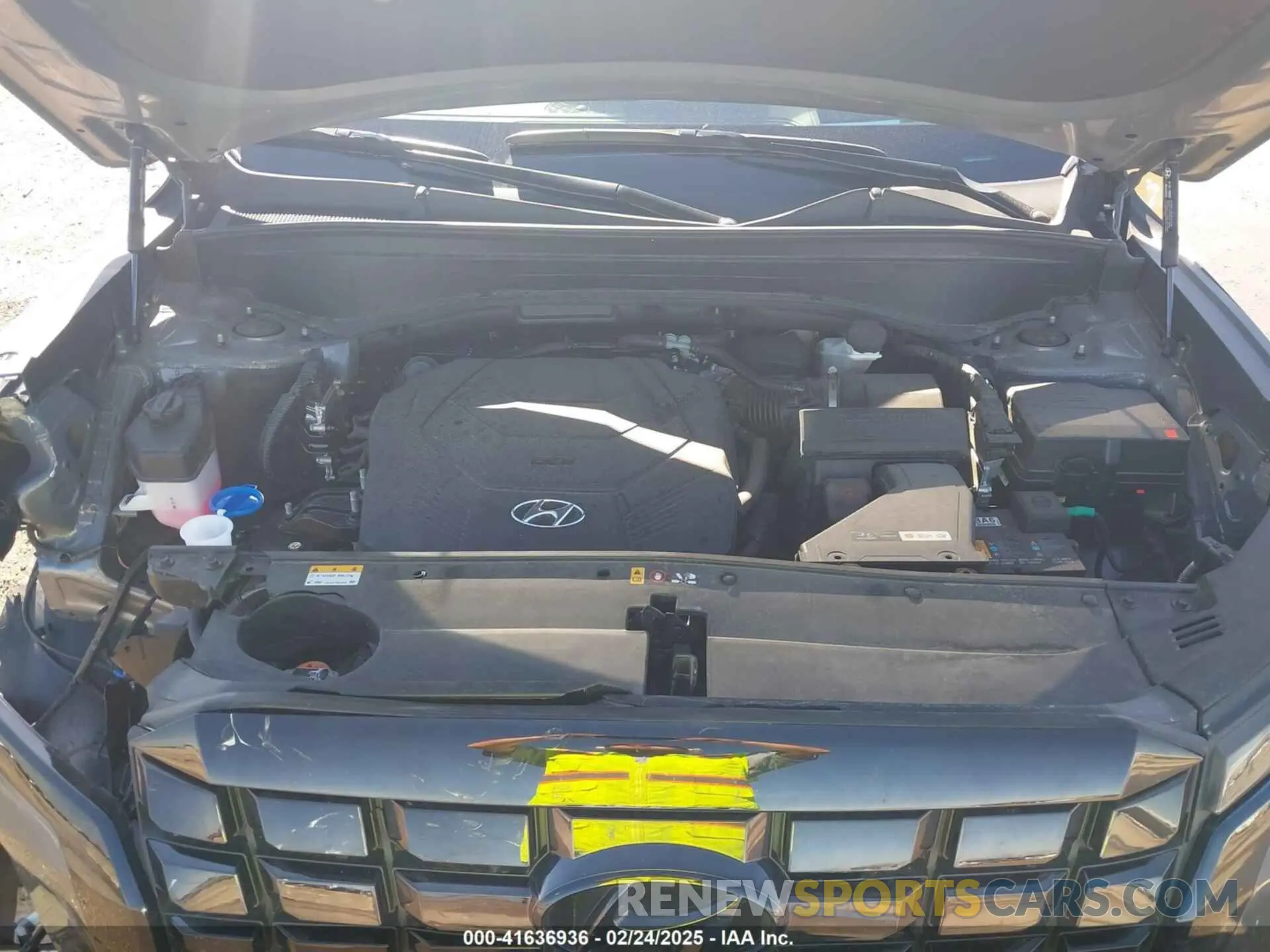 10 Photograph of a damaged car KM8R54GE6RU762168 HYUNDAI PALISADE 2024