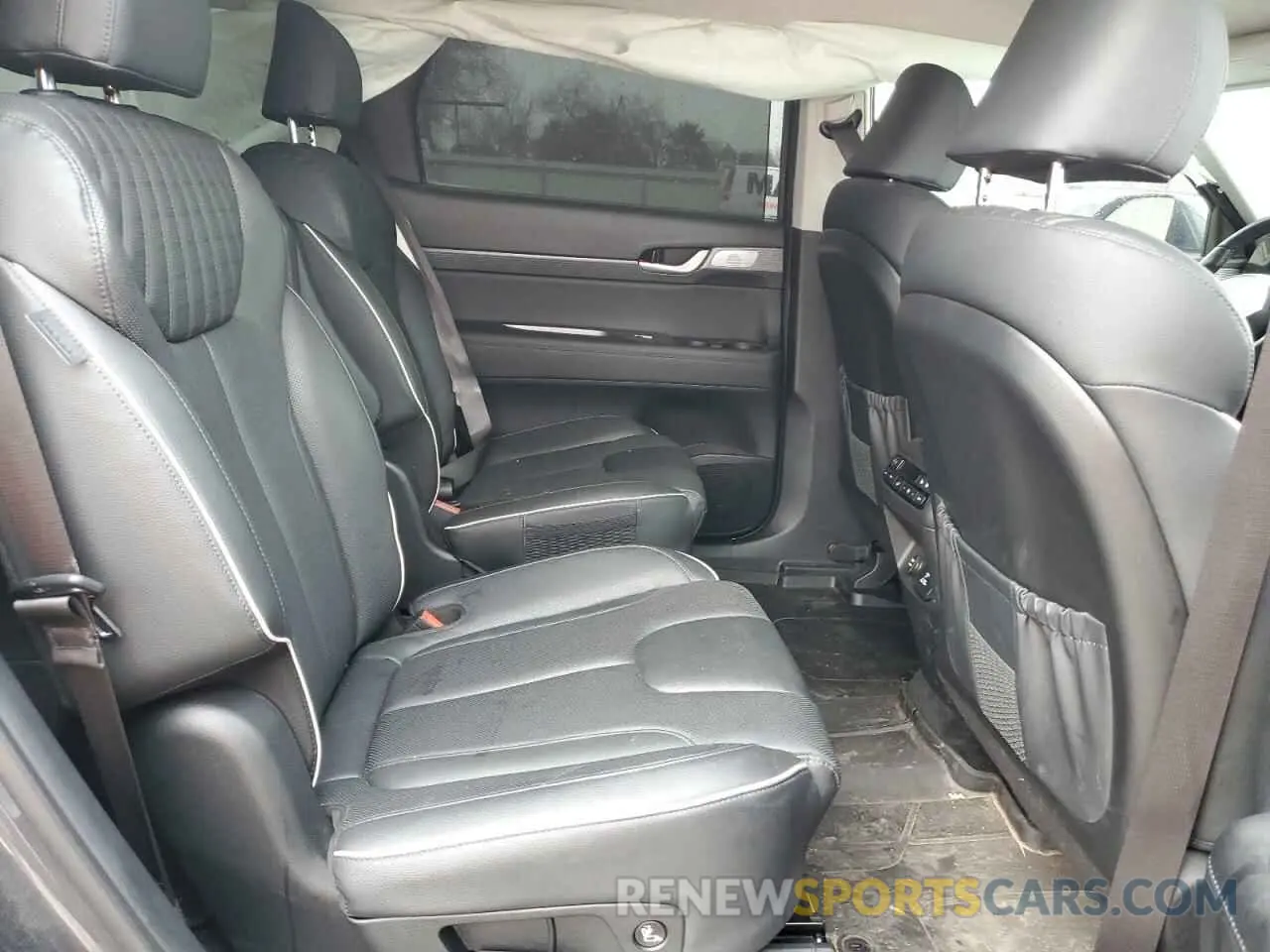 11 Photograph of a damaged car KM8R54GE9RU731125 HYUNDAI PALISADE 2024