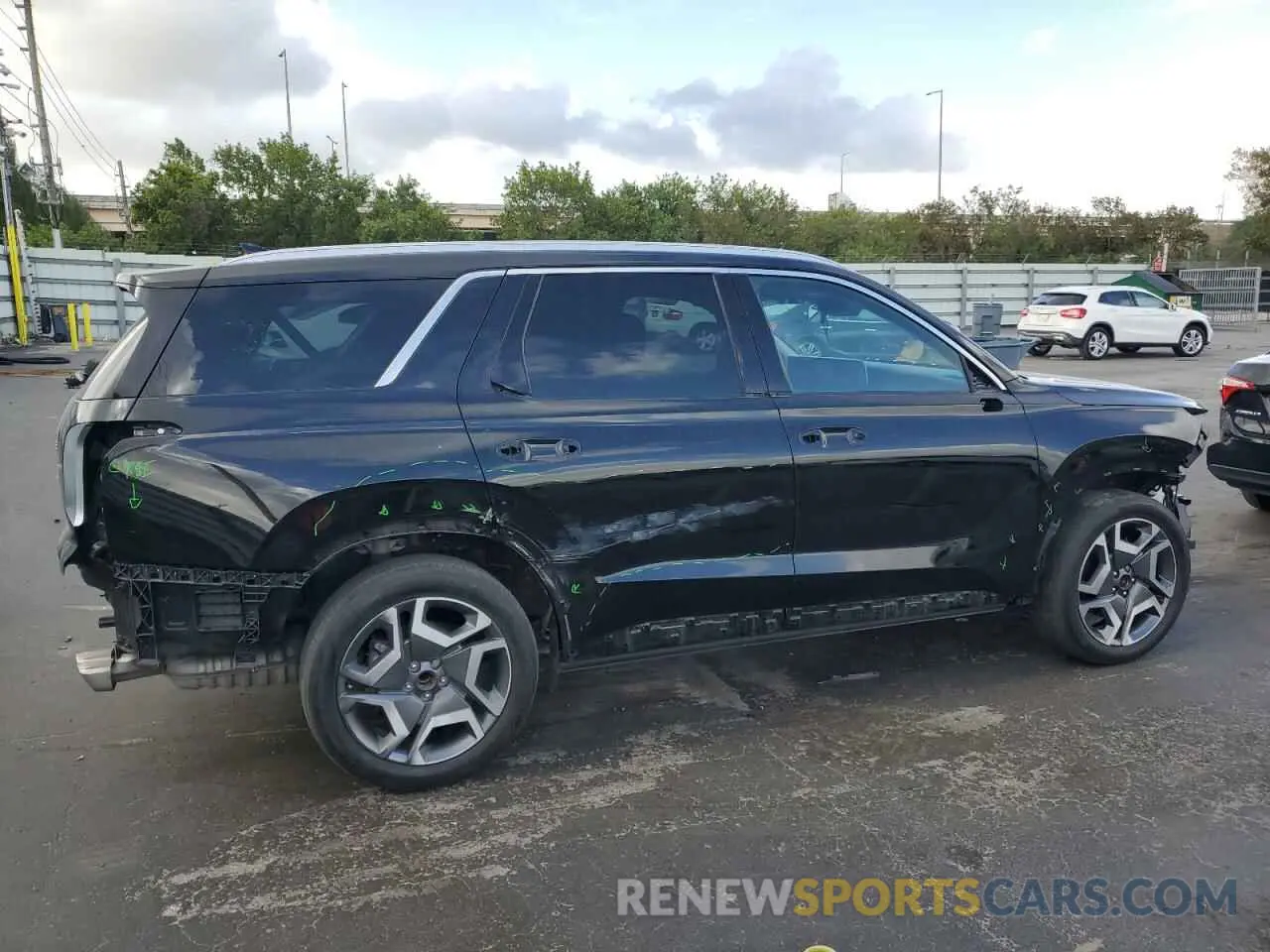 3 Photograph of a damaged car KM8R54GEXRU690911 HYUNDAI PALISADE 2024
