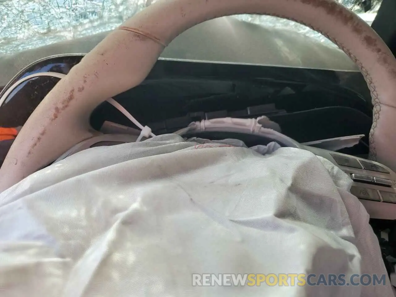 9 Photograph of a damaged car KM8R5DGE1RU664813 HYUNDAI PALISADE 2024