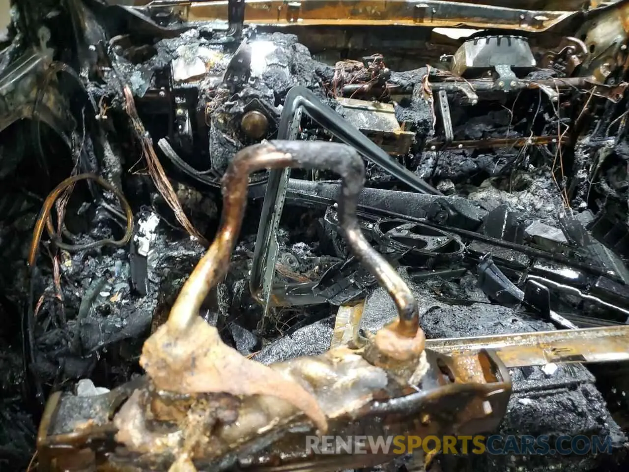 8 Photograph of a damaged car KM8R5DGE1RU700015 HYUNDAI PALISADE 2024