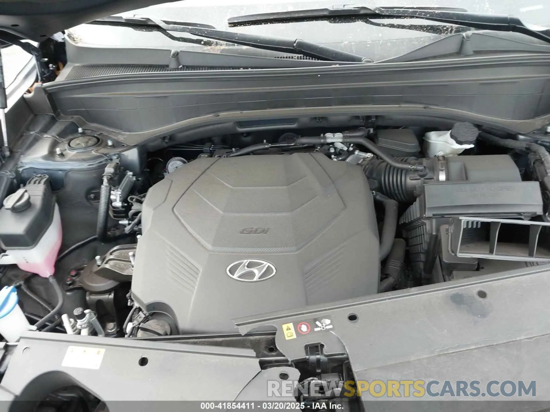 10 Photograph of a damaged car KM8R5DGE8RU704918 HYUNDAI PALISADE 2024