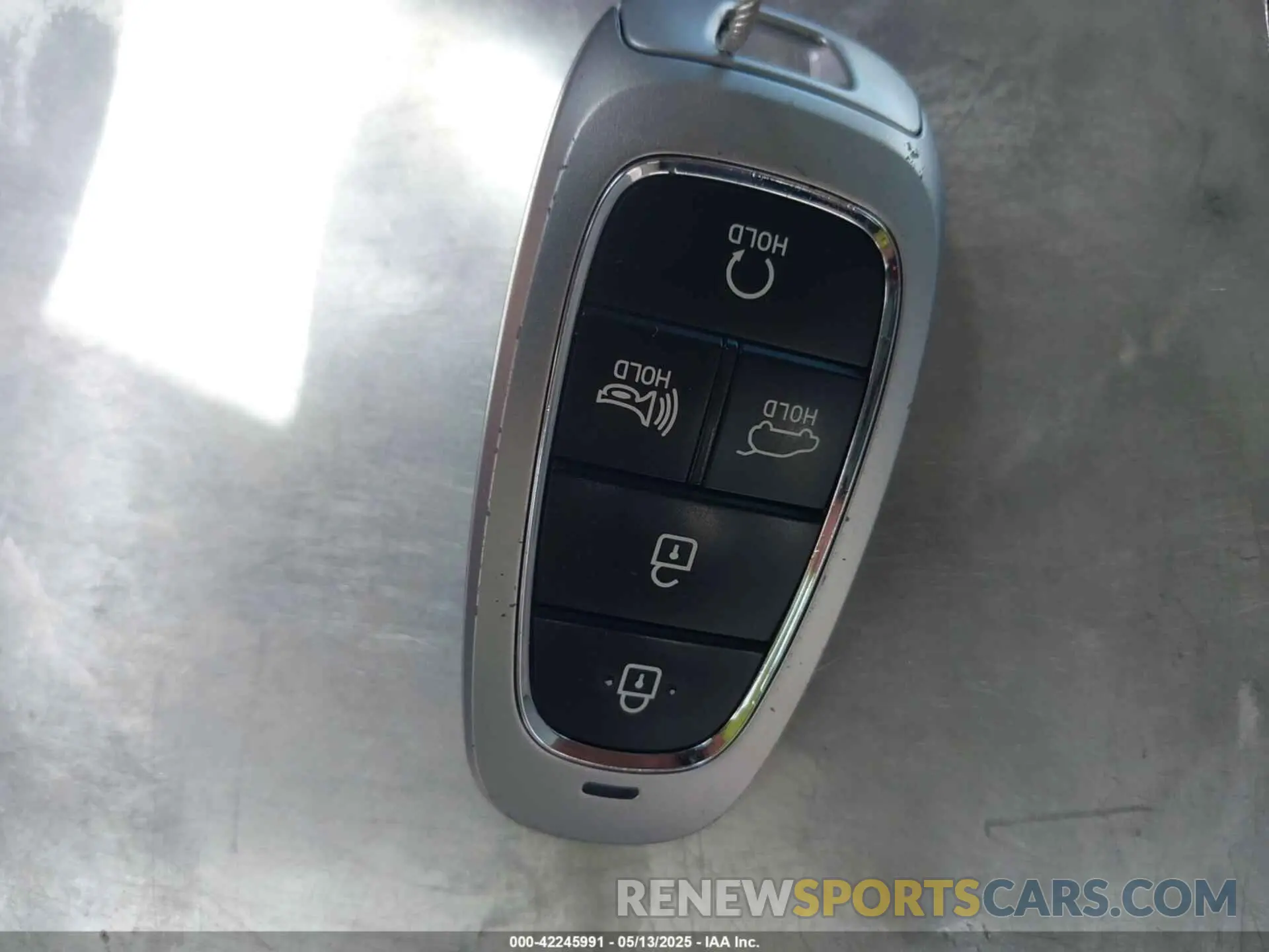 11 Photograph of a damaged car KM8R5DGE9RU681973 HYUNDAI PALISADE 2024