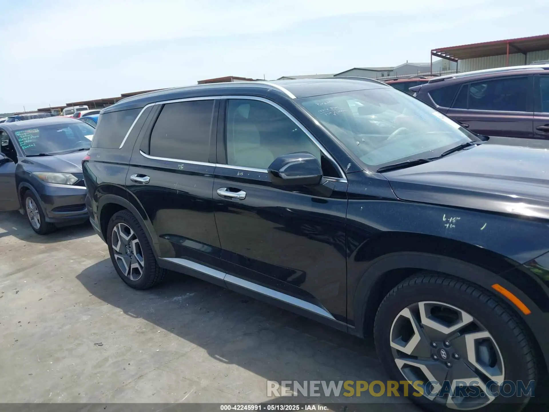 13 Photograph of a damaged car KM8R5DGE9RU681973 HYUNDAI PALISADE 2024