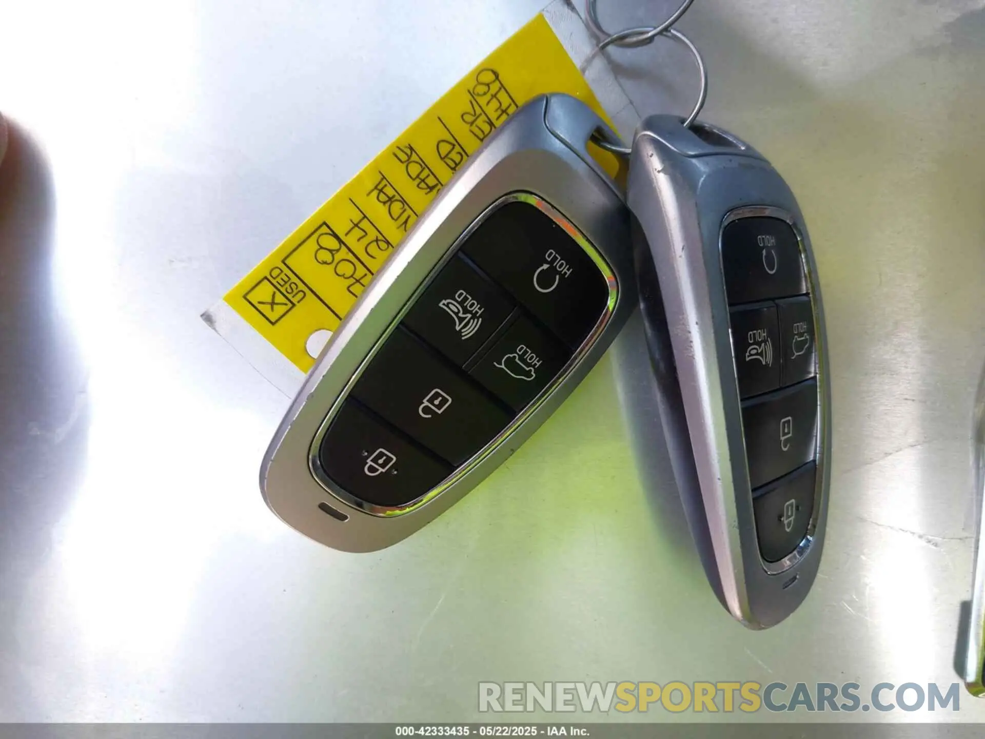 11 Photograph of a damaged car KM8R5DGE9RU698448 HYUNDAI PALISADE 2024