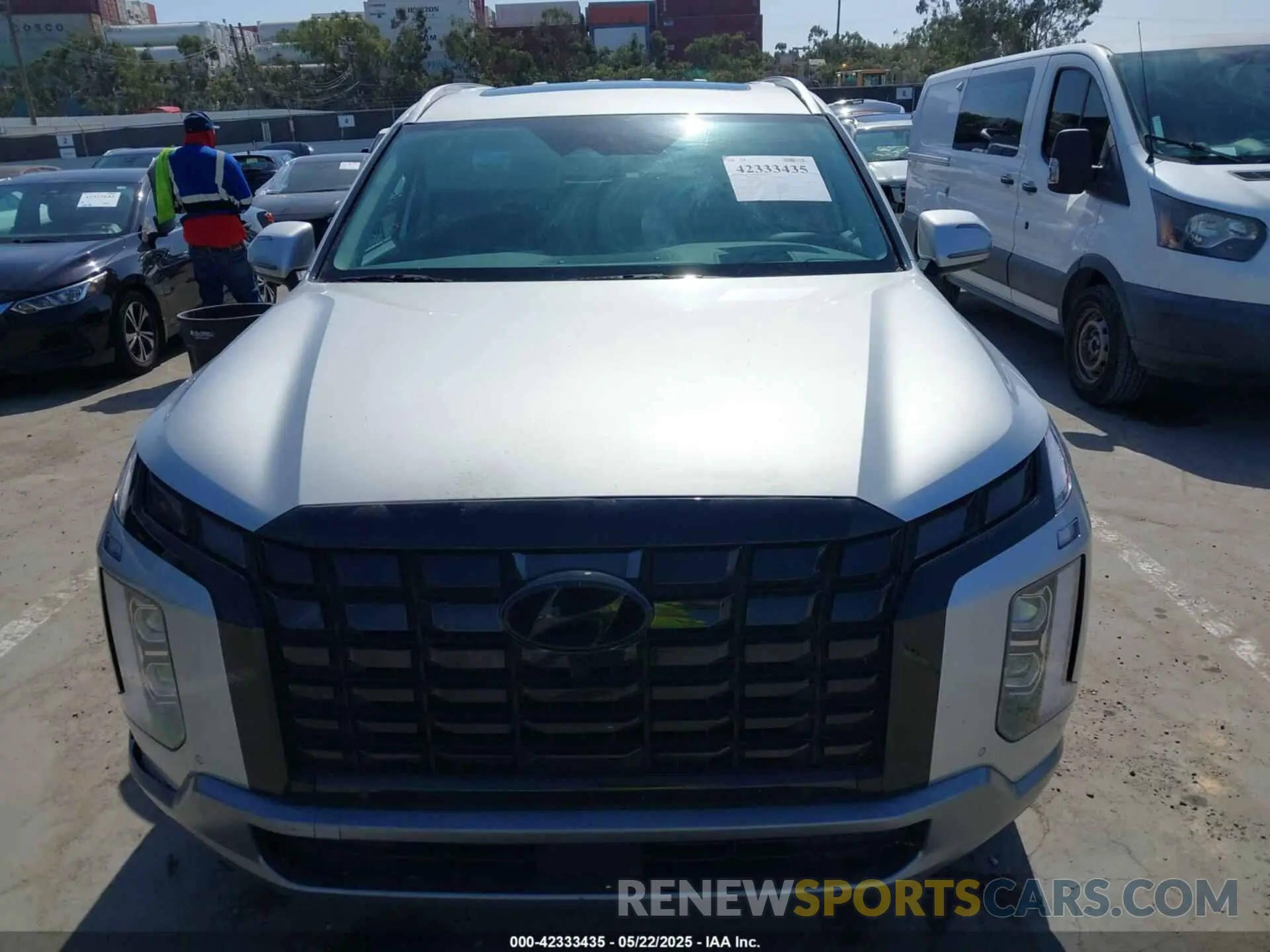12 Photograph of a damaged car KM8R5DGE9RU698448 HYUNDAI PALISADE 2024