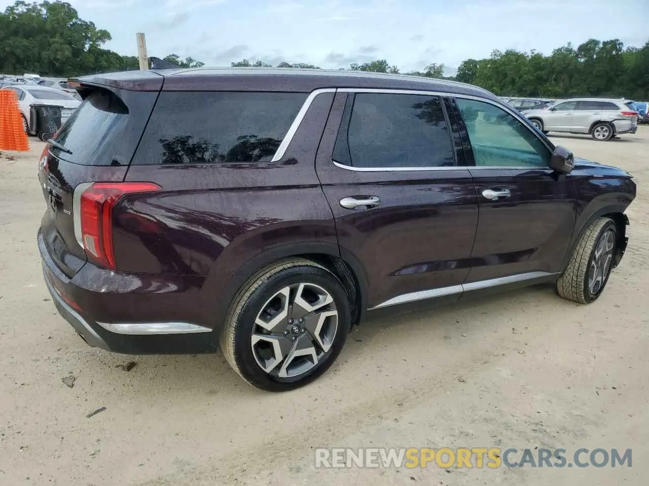 3 Photograph of a damaged car KM8R5DGEXRU720618 HYUNDAI PALISADE 2024