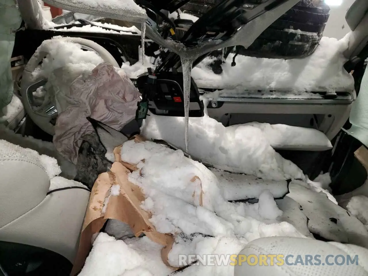 8 Photograph of a damaged car KM8R5DGEXRU776929 HYUNDAI PALISADE 2024