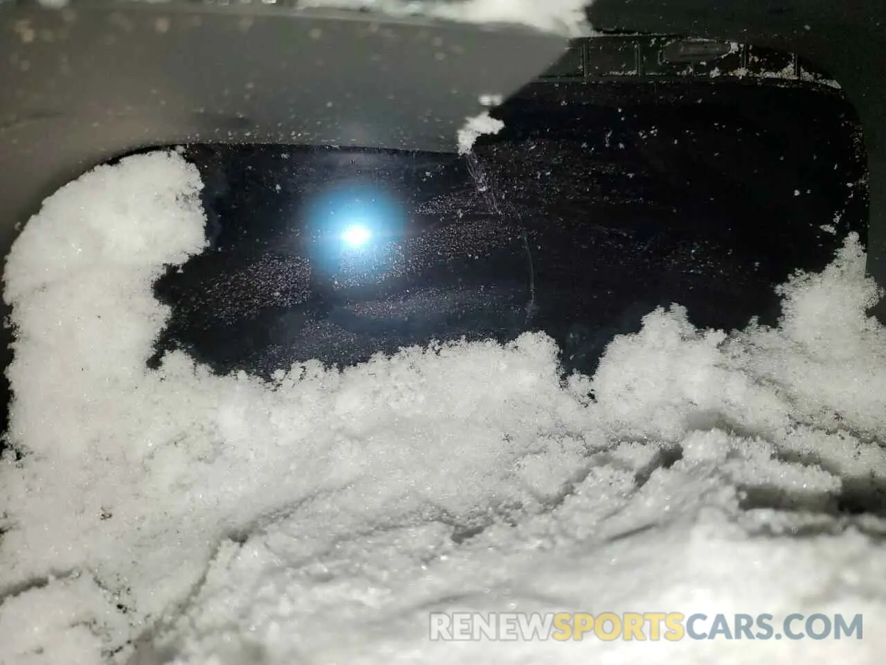 9 Photograph of a damaged car KM8R5DGEXRU776929 HYUNDAI PALISADE 2024