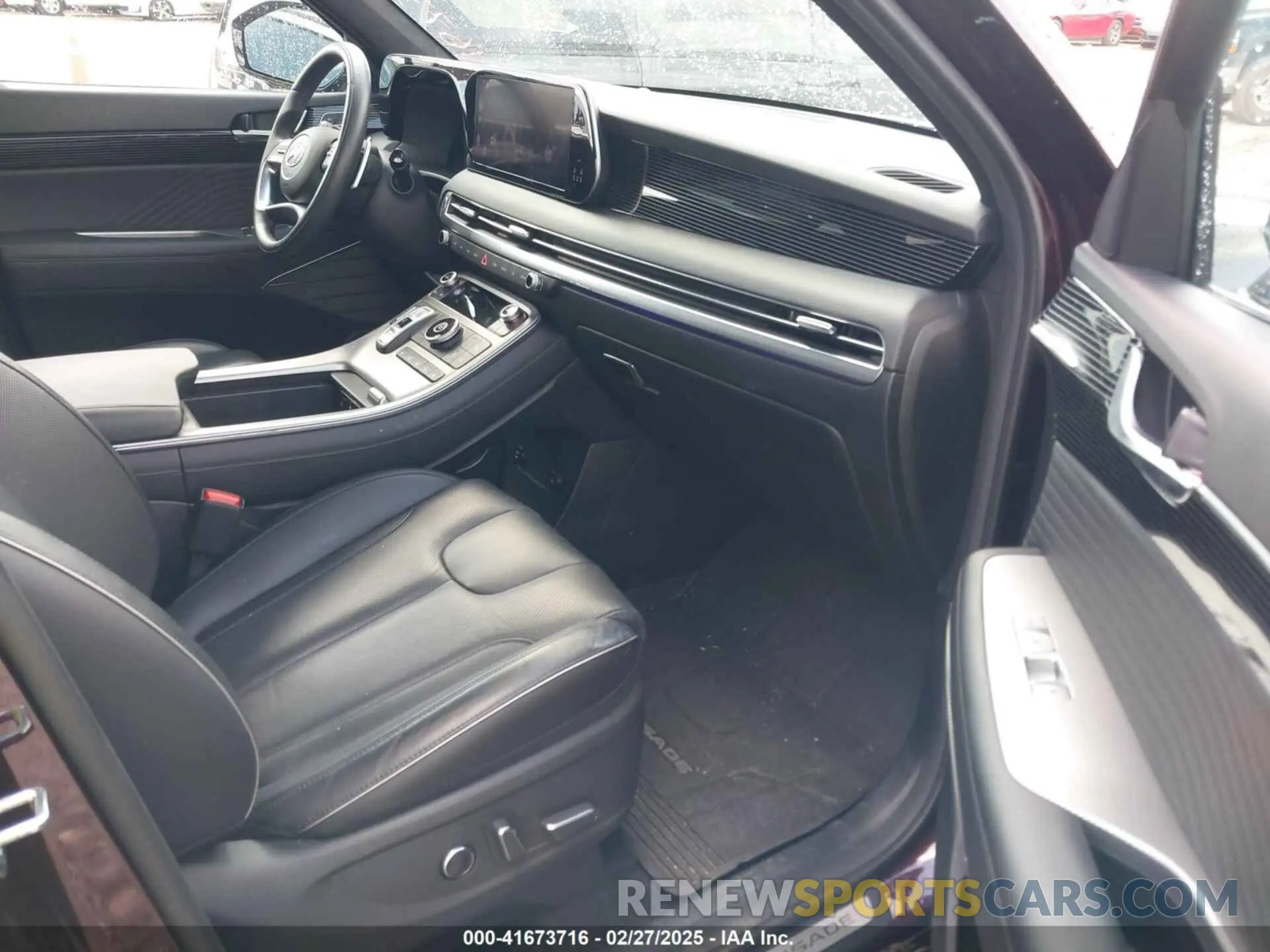 5 Photograph of a damaged car KM8R74GE7RU672196 HYUNDAI PALISADE 2024