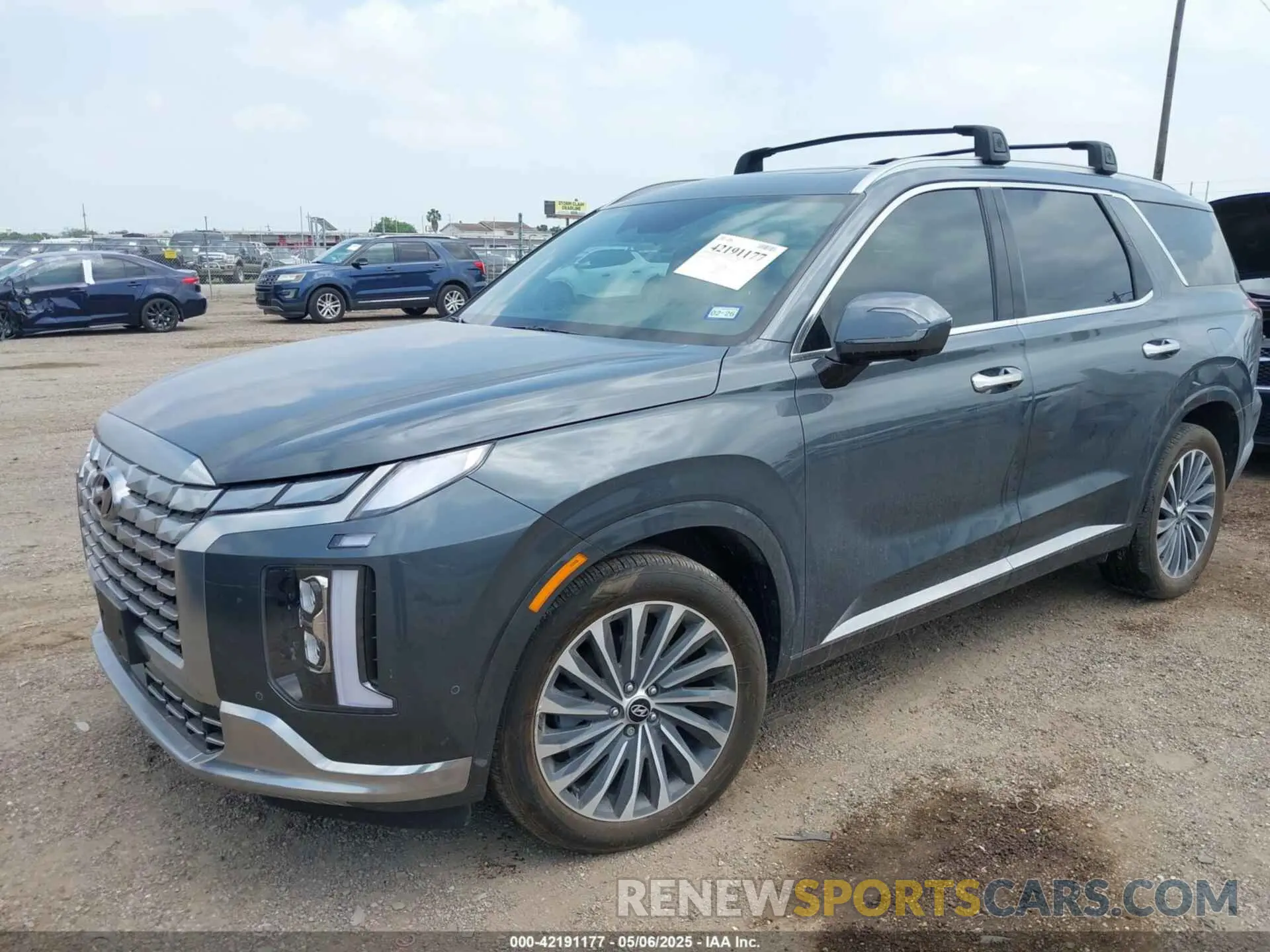 2 Photograph of a damaged car KM8R74GE9RU697553 HYUNDAI PALISADE 2024