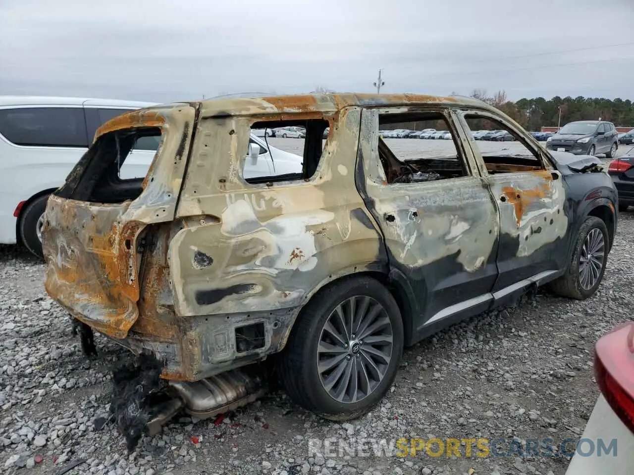 3 Photograph of a damaged car KM8R74GEXRU695004 HYUNDAI PALISADE 2024