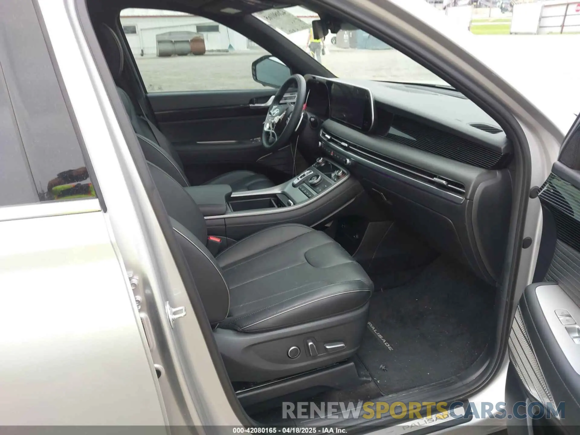 5 Photograph of a damaged car KM8R74GEXRU771451 HYUNDAI PALISADE 2024