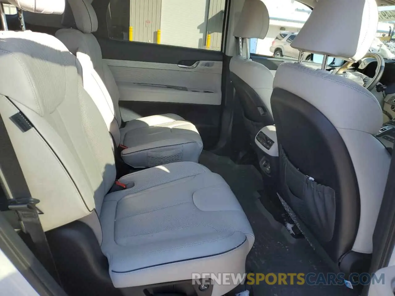 12 Photograph of a damaged car KM8R7DGE0RU703708 HYUNDAI PALISADE 2024
