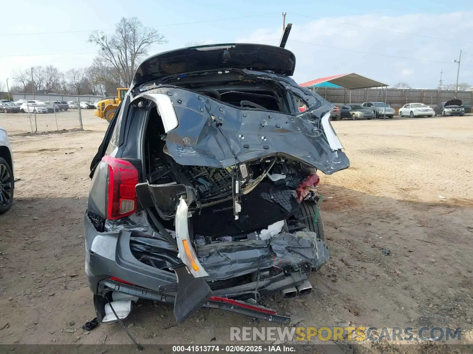 16 Photograph of a damaged car KM8R7DGE2RU691058 HYUNDAI PALISADE 2024