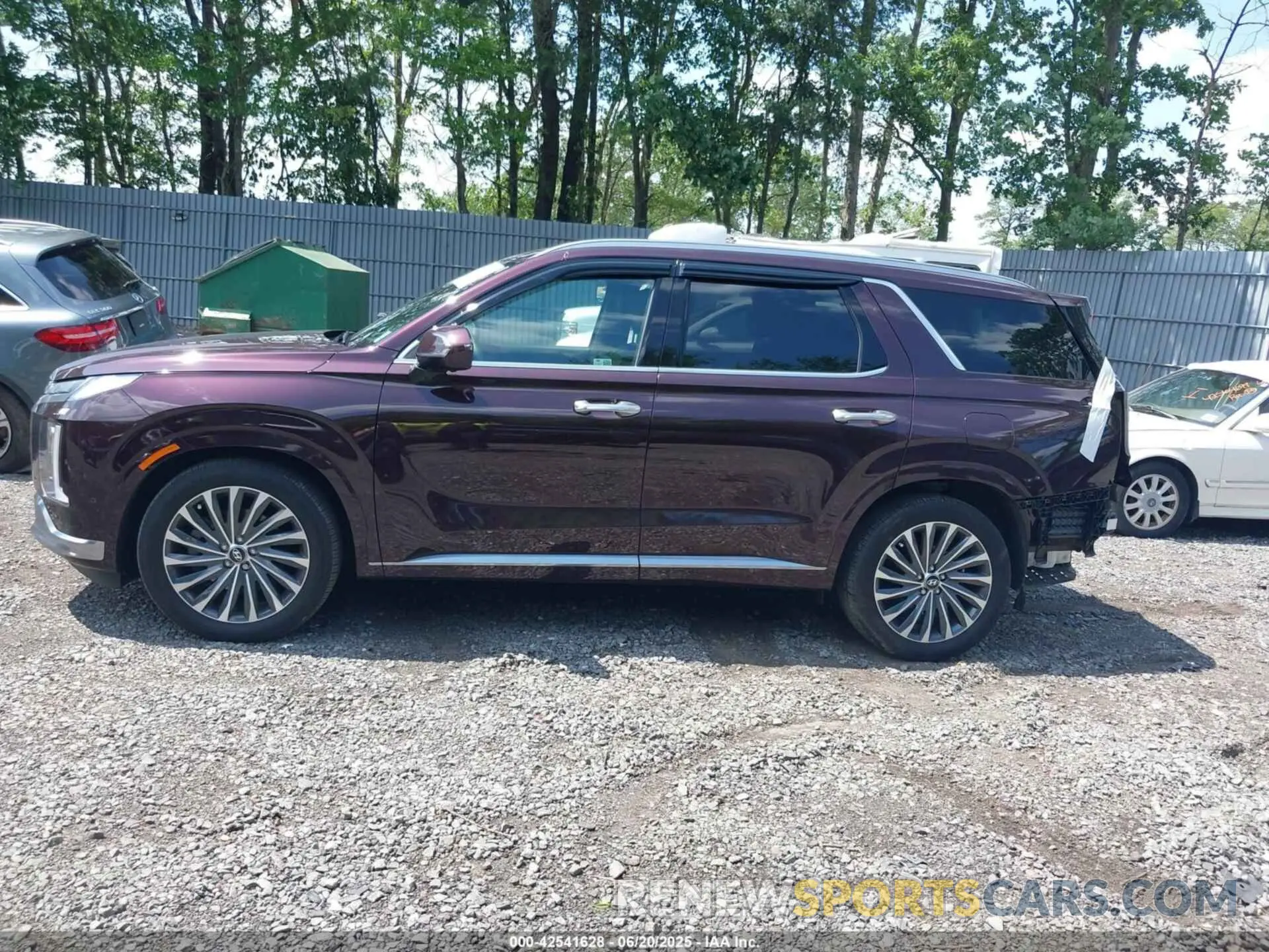 14 Photograph of a damaged car KM8R7DGE2RU708604 HYUNDAI PALISADE 2024