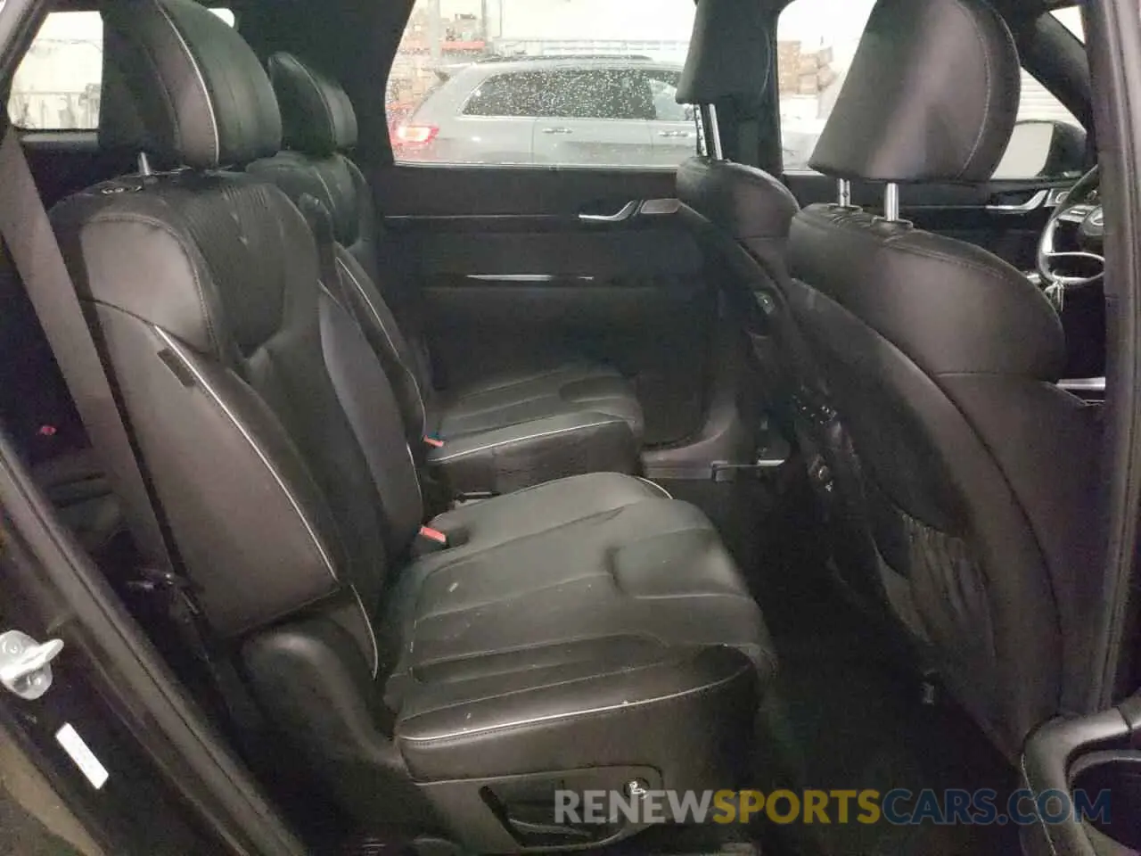 11 Photograph of a damaged car KM8R7DGE2RU730313 HYUNDAI PALISADE 2024
