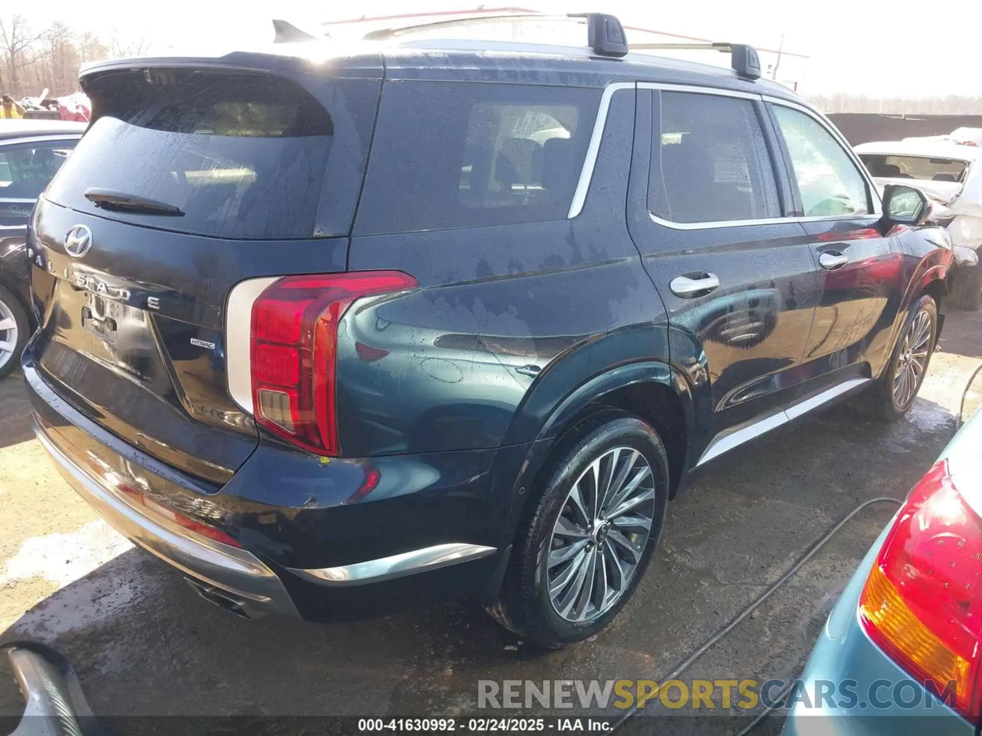 4 Photograph of a damaged car KM8R7DGE3RU656156 HYUNDAI PALISADE 2024