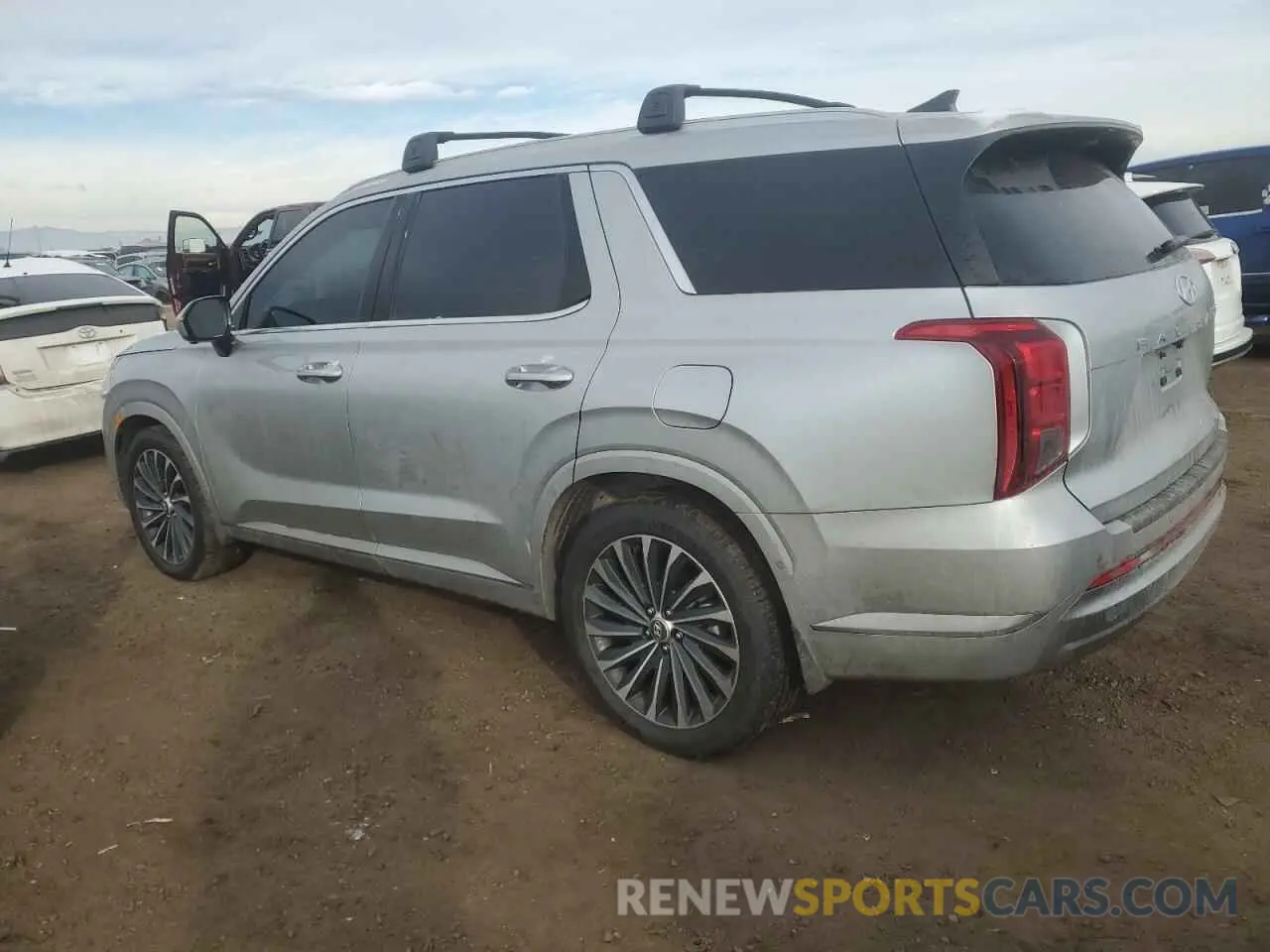 2 Photograph of a damaged car KM8R7DGE4RU667313 HYUNDAI PALISADE 2024