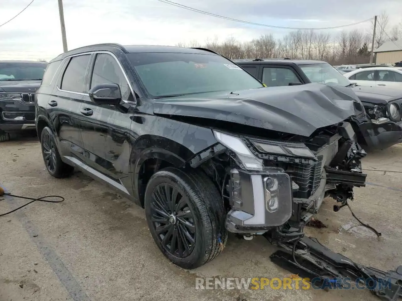 4 Photograph of a damaged car KM8R7DGE4RU688467 HYUNDAI PALISADE 2024