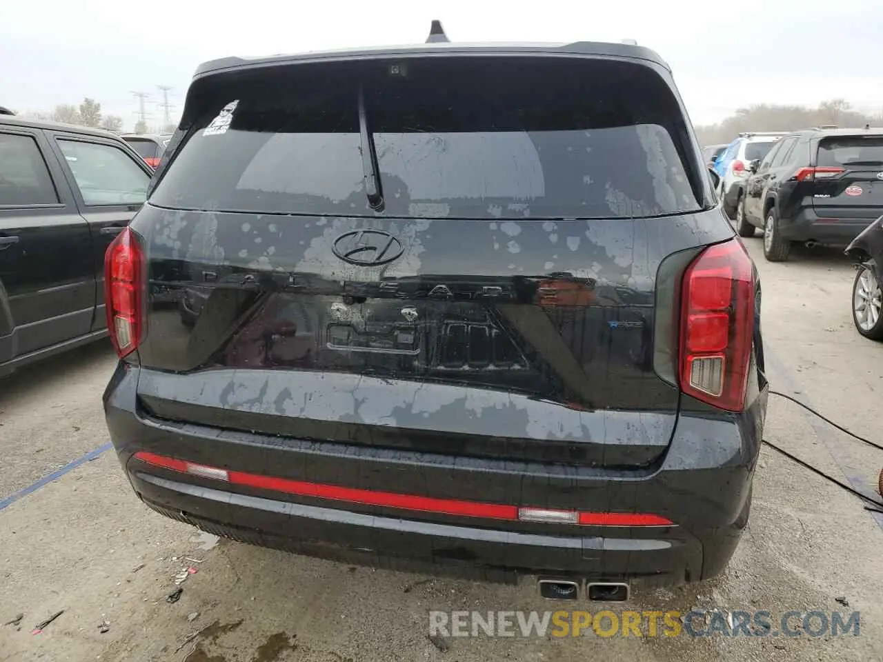 6 Photograph of a damaged car KM8R7DGE4RU688467 HYUNDAI PALISADE 2024