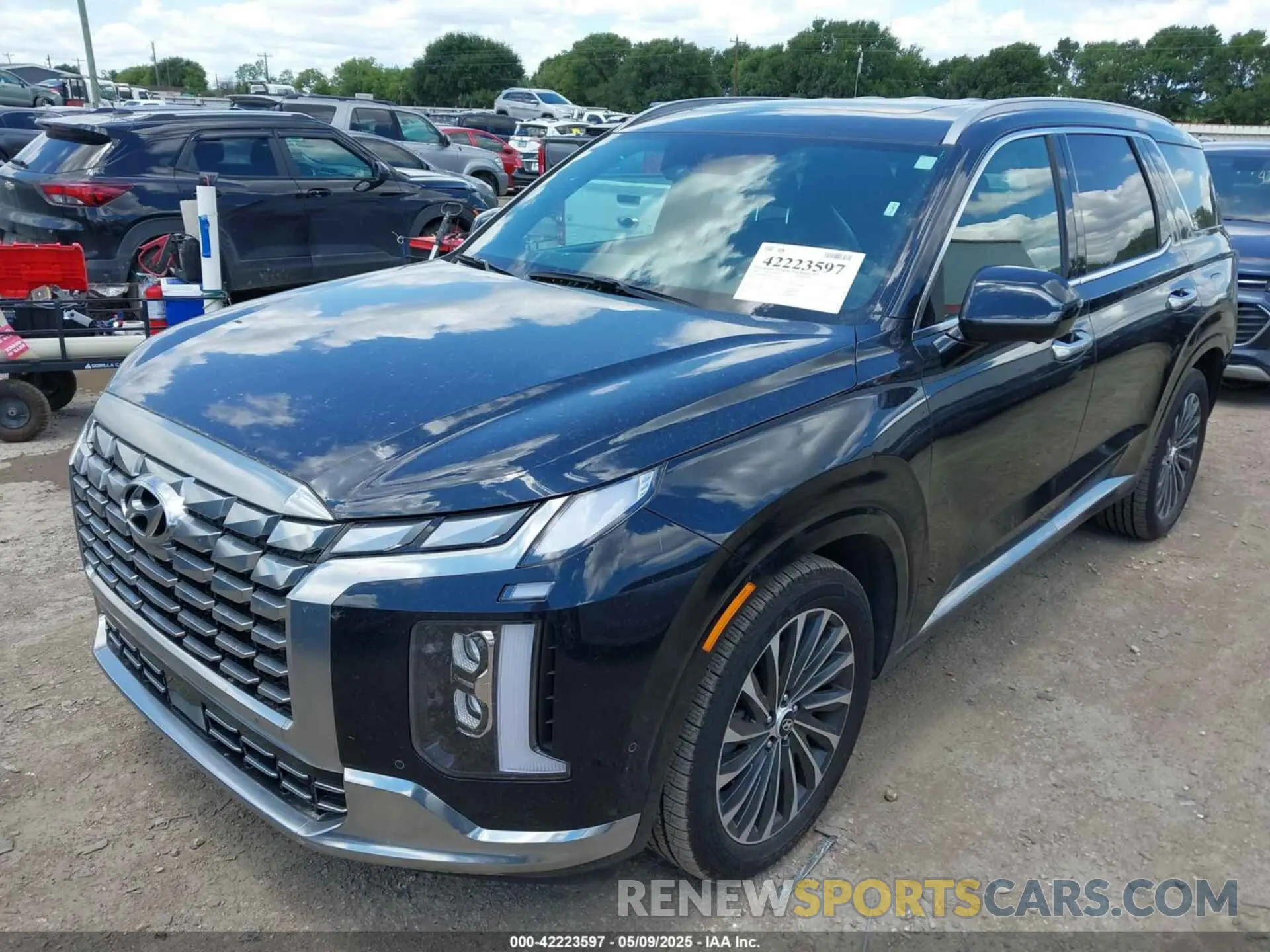 2 Photograph of a damaged car KM8R7DGE4RU710628 HYUNDAI PALISADE 2024