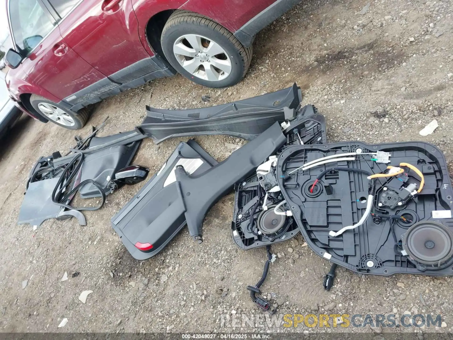 18 Photograph of a damaged car KM8R7DGE5RU679888 HYUNDAI PALISADE 2024