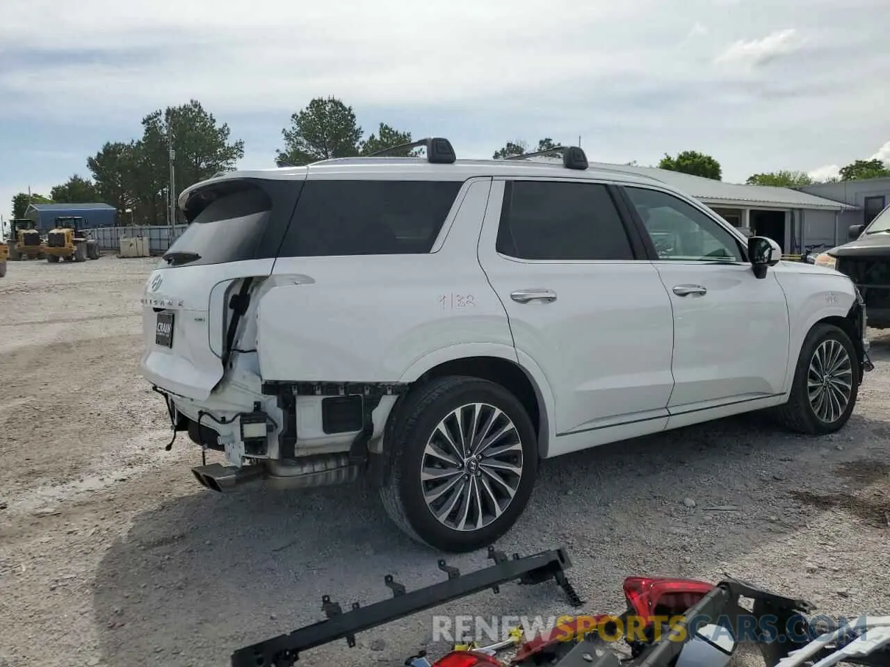 3 Photograph of a damaged car KM8R7DGE5RU788688 HYUNDAI PALISADE 2024