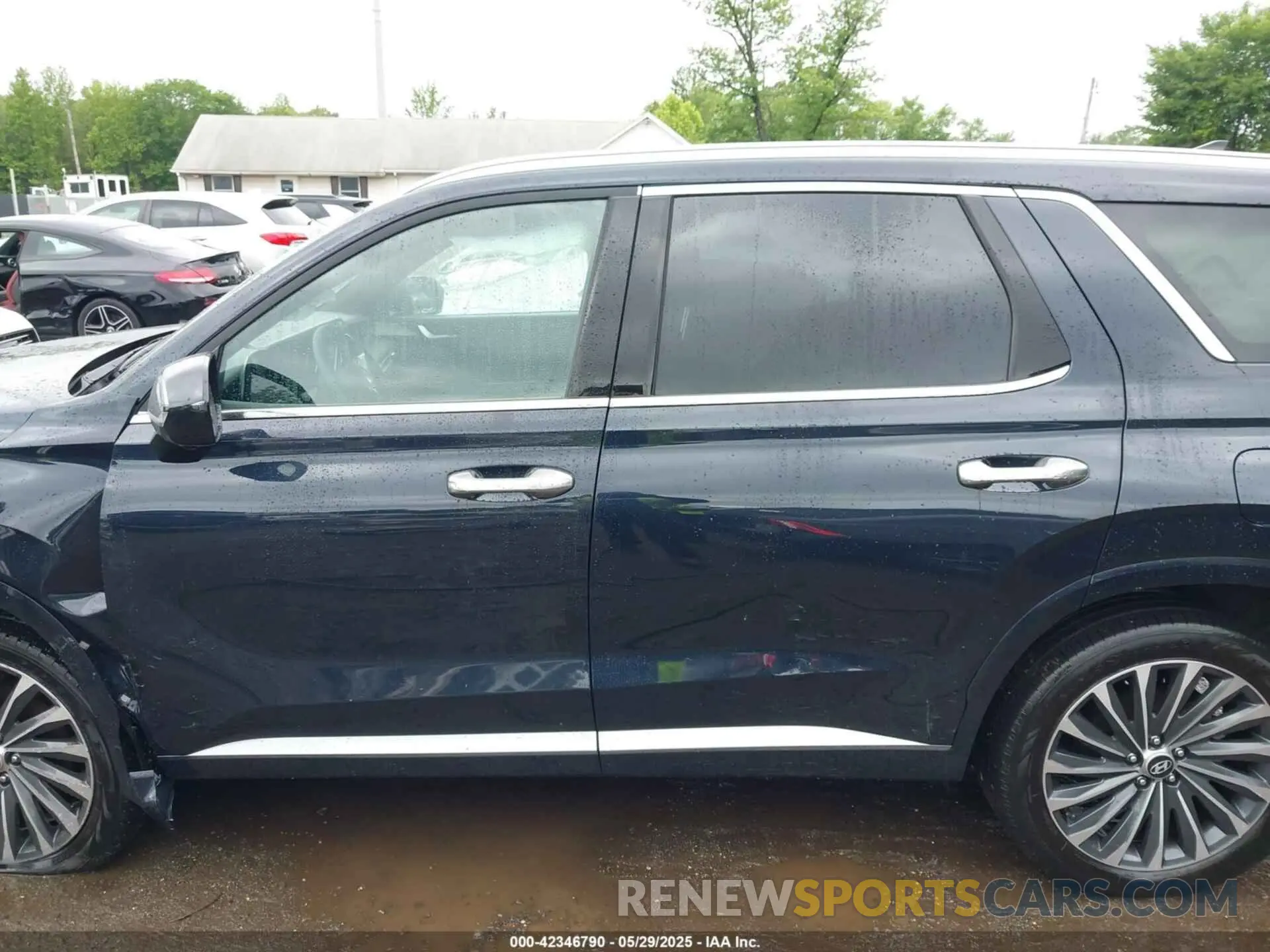 14 Photograph of a damaged car KM8R7DGE7RU650635 HYUNDAI PALISADE 2024
