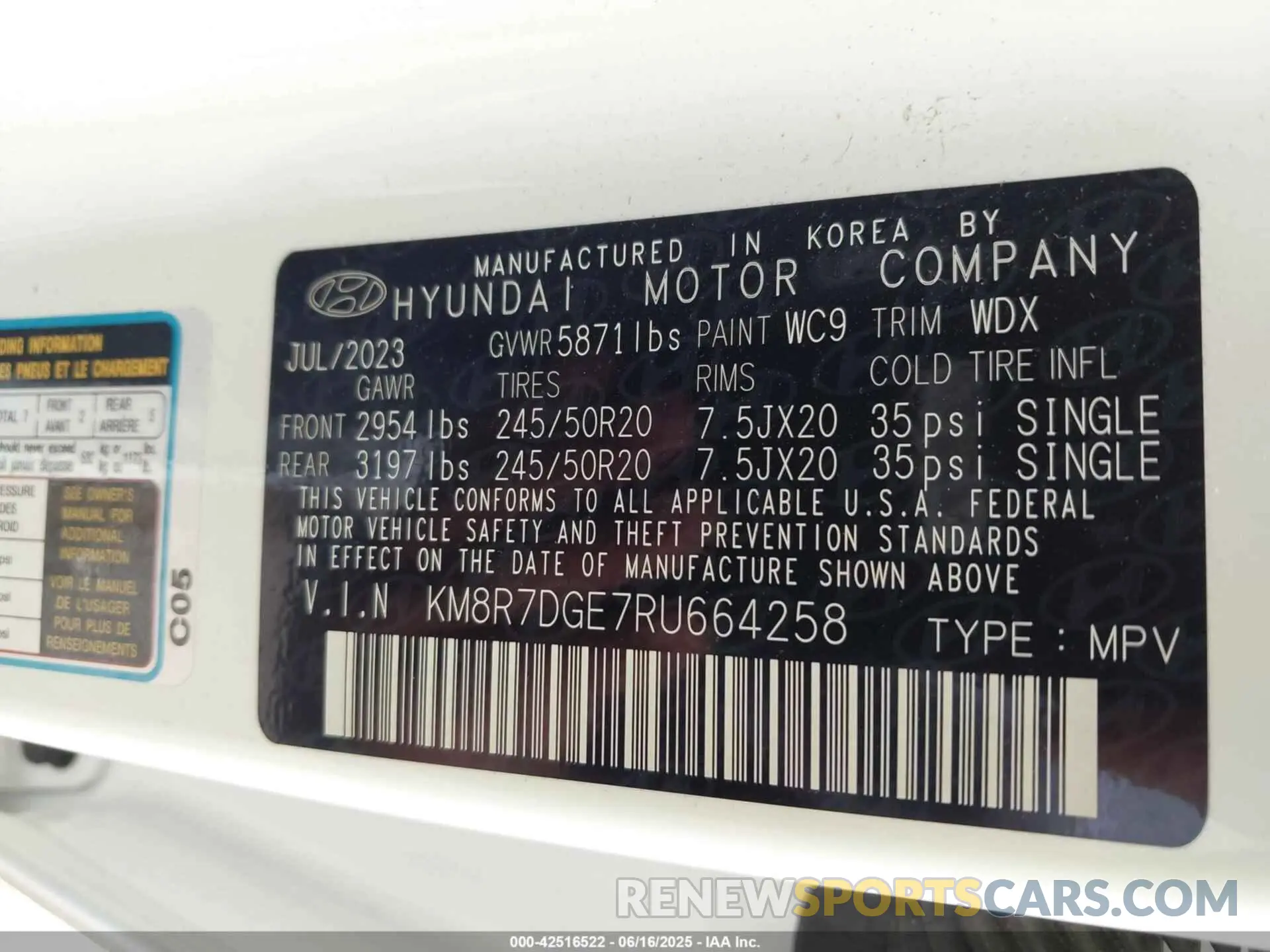9 Photograph of a damaged car KM8R7DGE7RU664258 HYUNDAI PALISADE 2024
