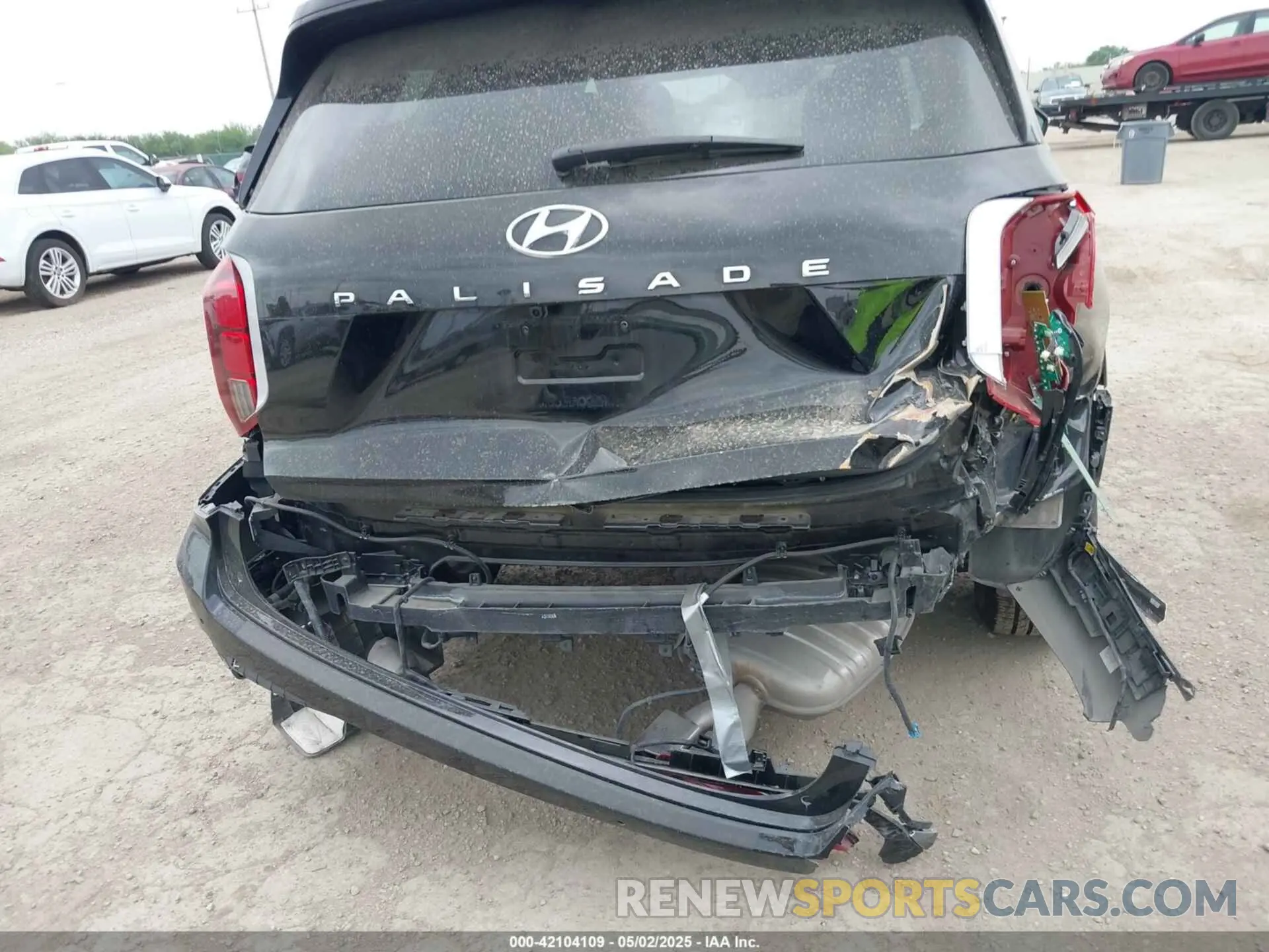 16 Photograph of a damaged car KM8R7DGE7RU687572 HYUNDAI PALISADE 2024