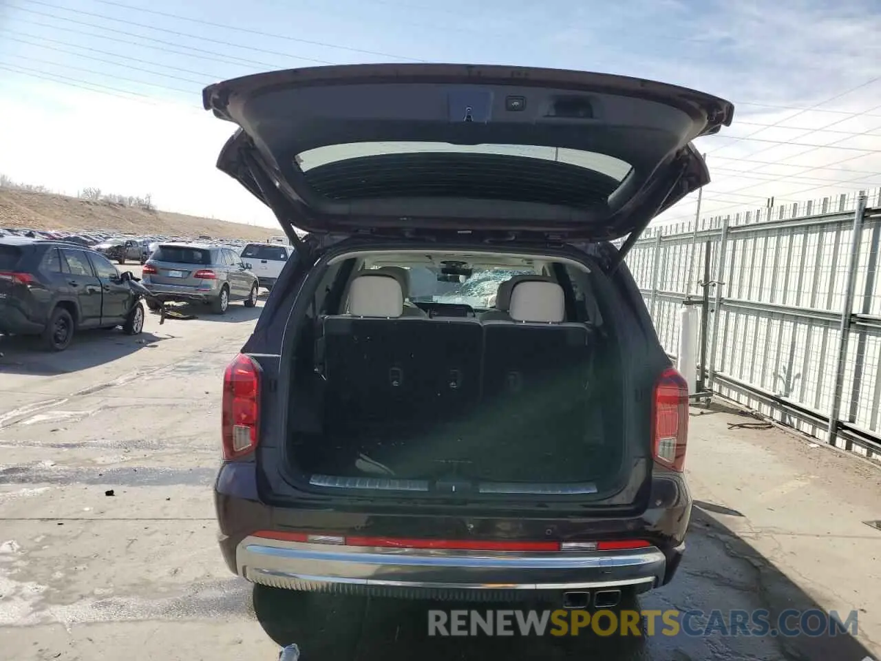 6 Photograph of a damaged car KM8R7DGE7RU731246 HYUNDAI PALISADE 2024