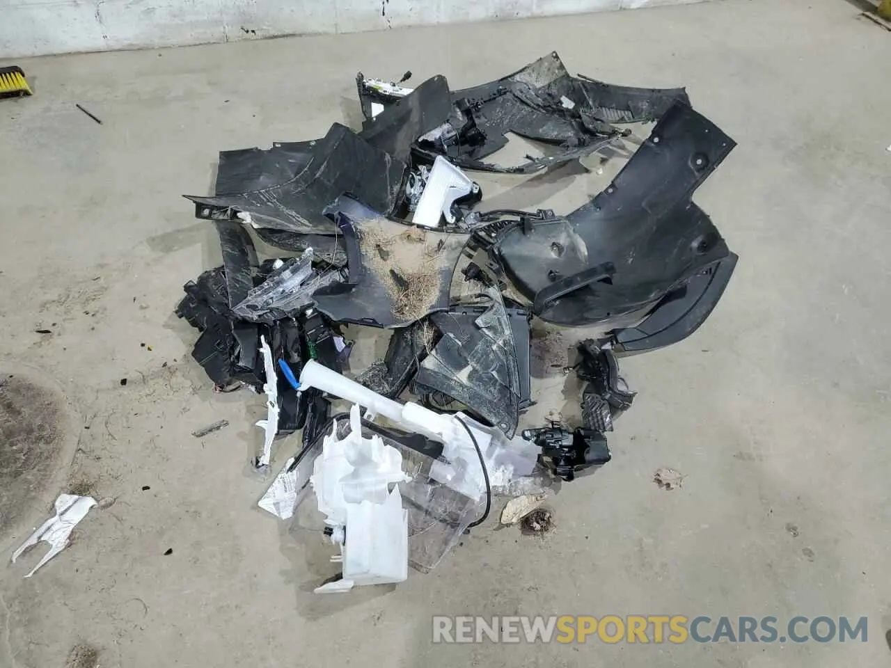 13 Photograph of a damaged car KM8R7DGE8RU762683 HYUNDAI PALISADE 2024