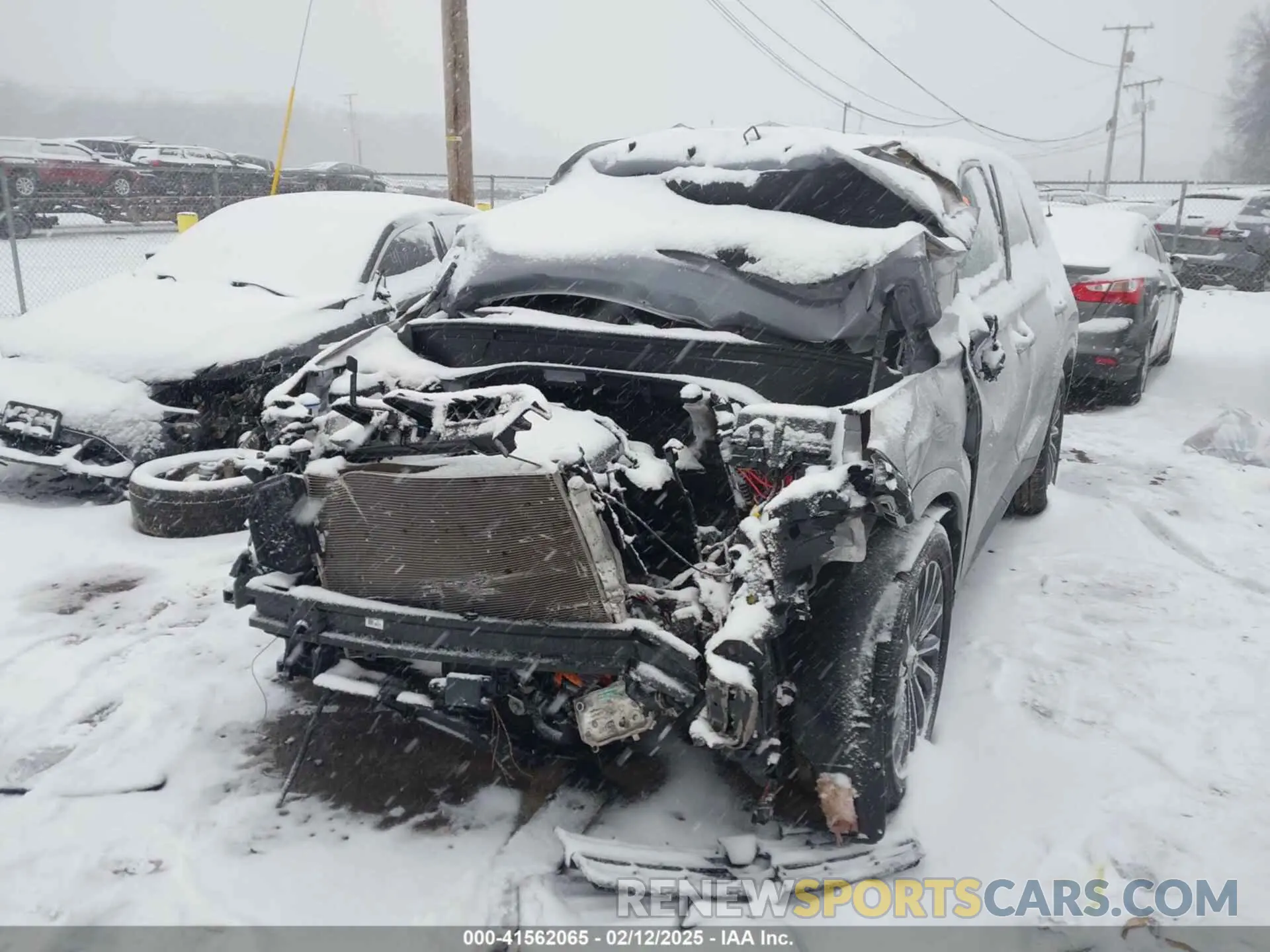 2 Photograph of a damaged car KM8R7DGE9RU683636 HYUNDAI PALISADE 2024