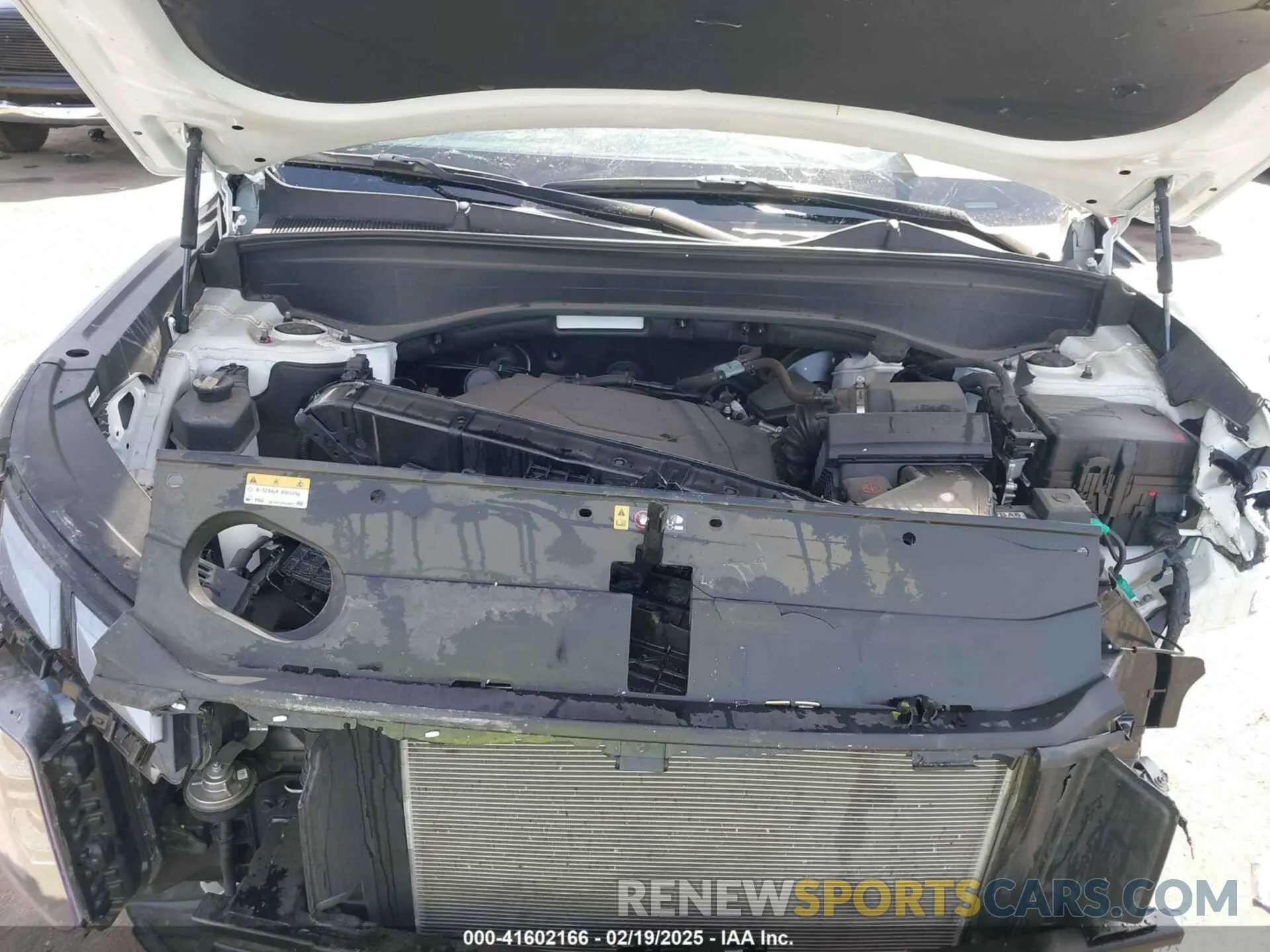 10 Photograph of a damaged car KM8R7DGE9RU702184 HYUNDAI PALISADE 2024