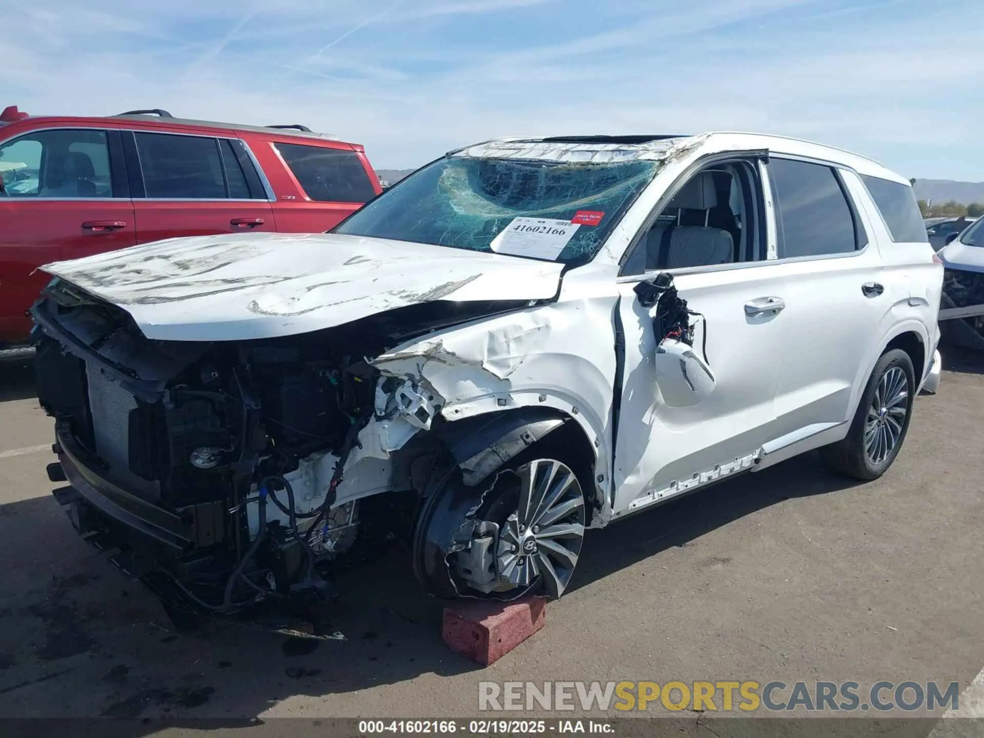 2 Photograph of a damaged car KM8R7DGE9RU702184 HYUNDAI PALISADE 2024