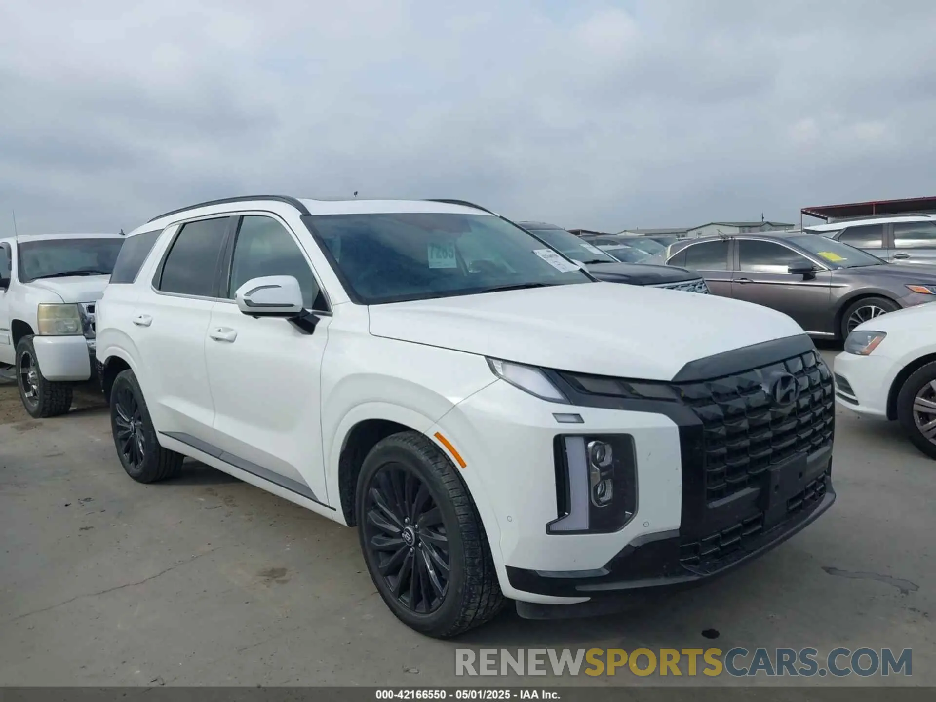 14 Photograph of a damaged car KM8R7DGEXRU712111 HYUNDAI PALISADE 2024