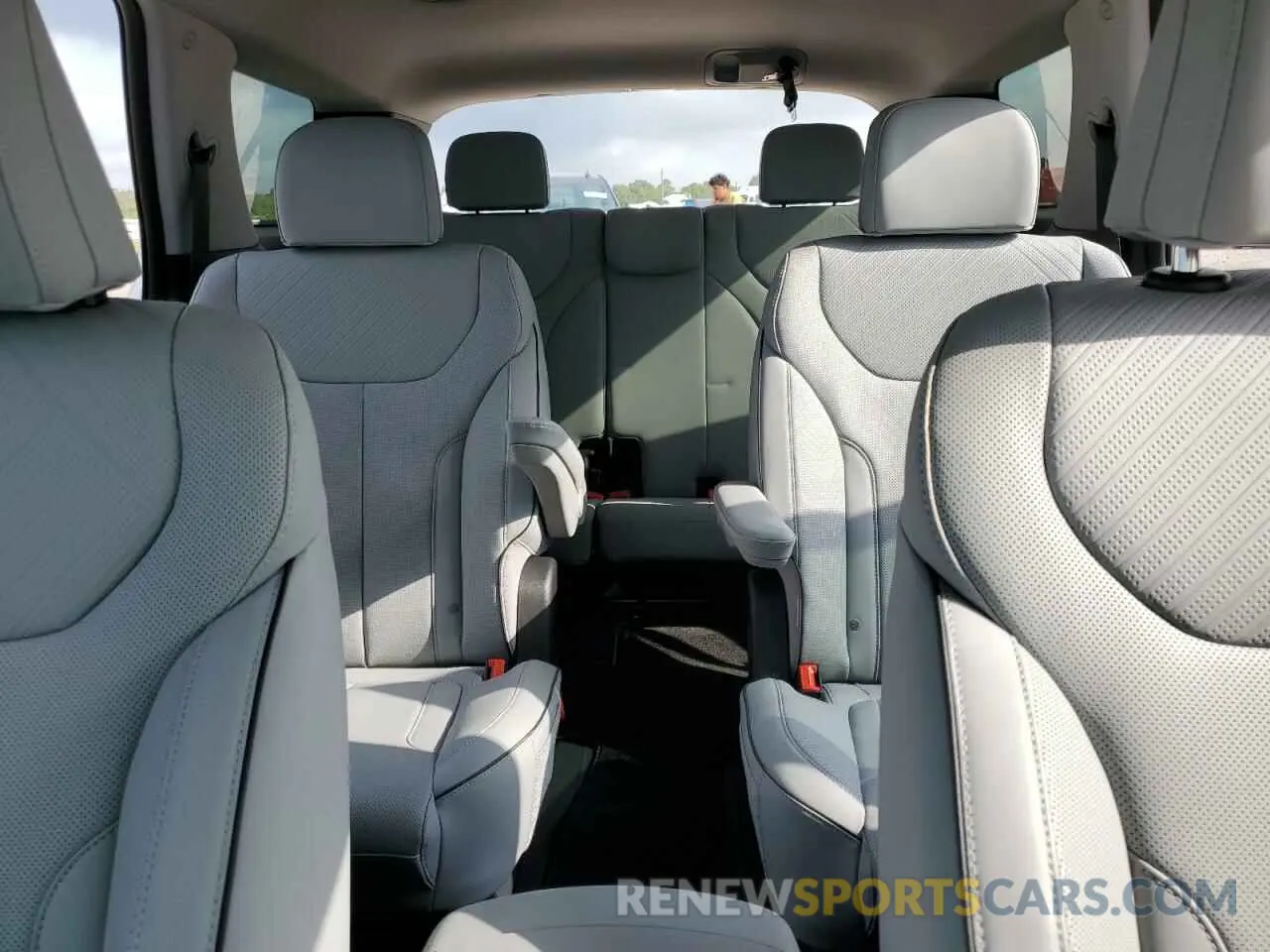 10 Photograph of a damaged car KM8R24GE0SU892851 HYUNDAI PALISADE 2025