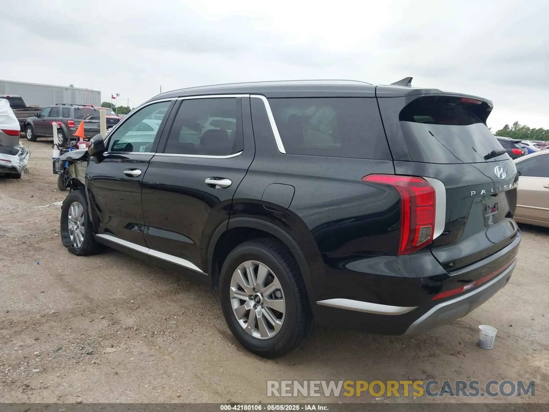 3 Photograph of a damaged car KM8R24GE2SU887926 HYUNDAI PALISADE 2025