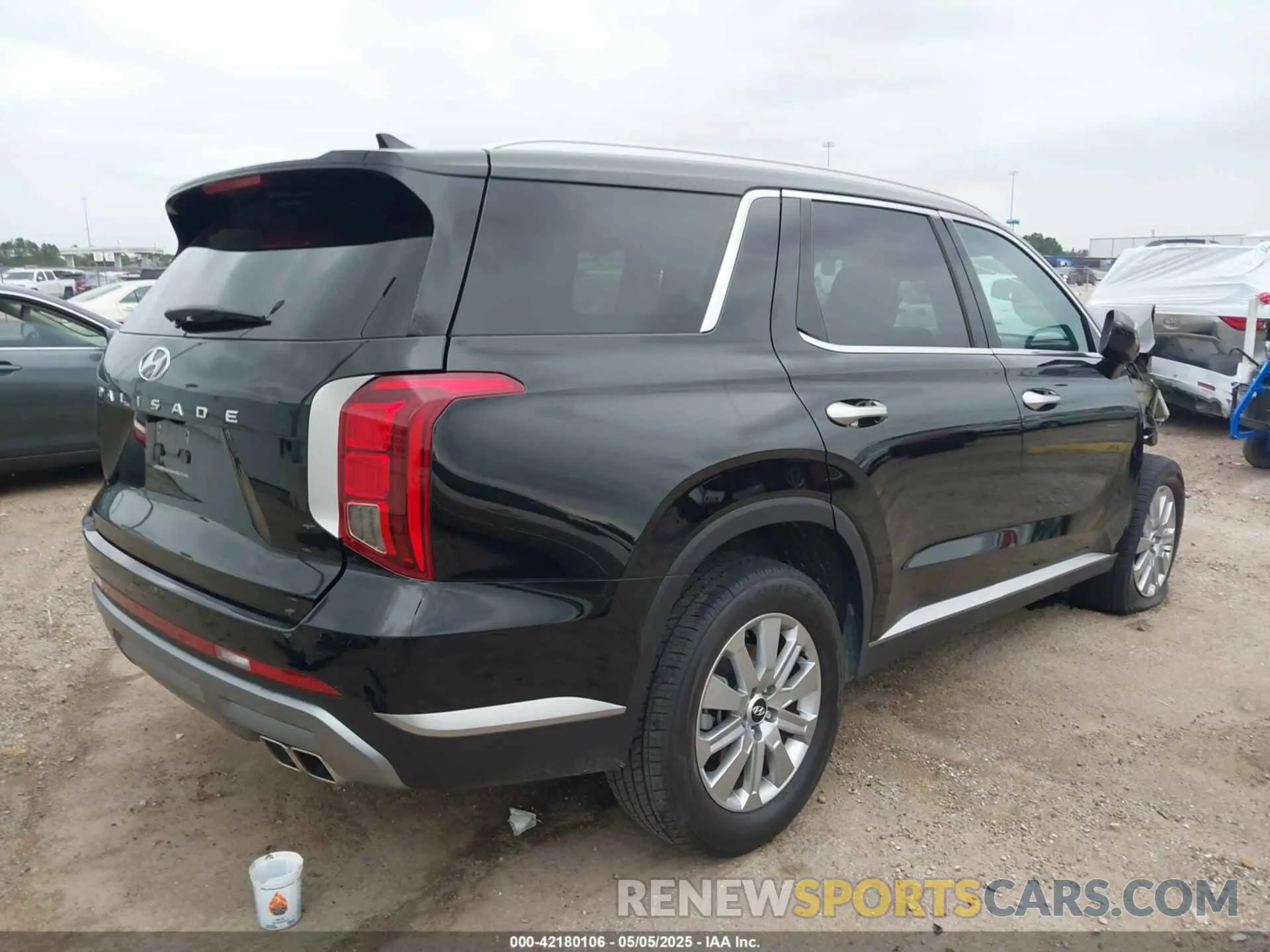 4 Photograph of a damaged car KM8R24GE2SU887926 HYUNDAI PALISADE 2025