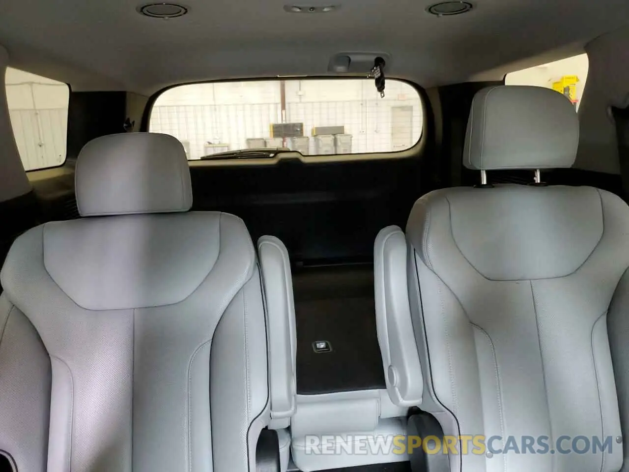 10 Photograph of a damaged car KM8R24GE6SU875293 HYUNDAI PALISADE 2025
