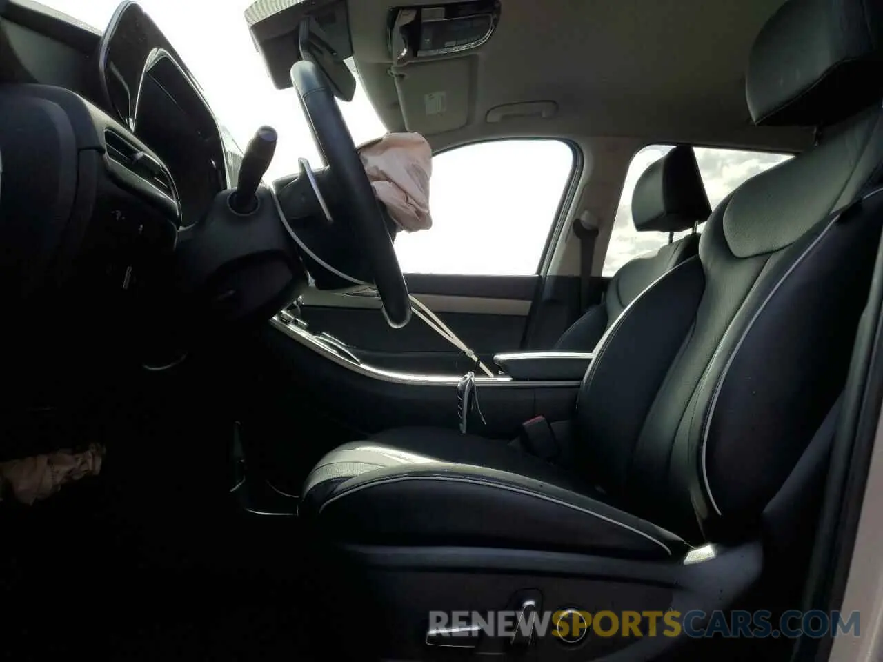 7 Photograph of a damaged car KM8R24GE8SU868071 HYUNDAI PALISADE 2025