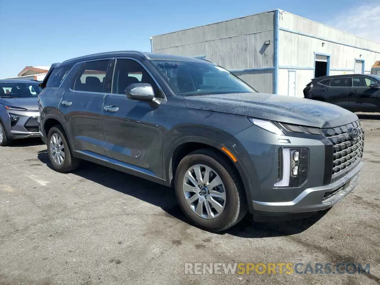 4 Photograph of a damaged car KM8R24GE9SU816416 HYUNDAI PALISADE 2025