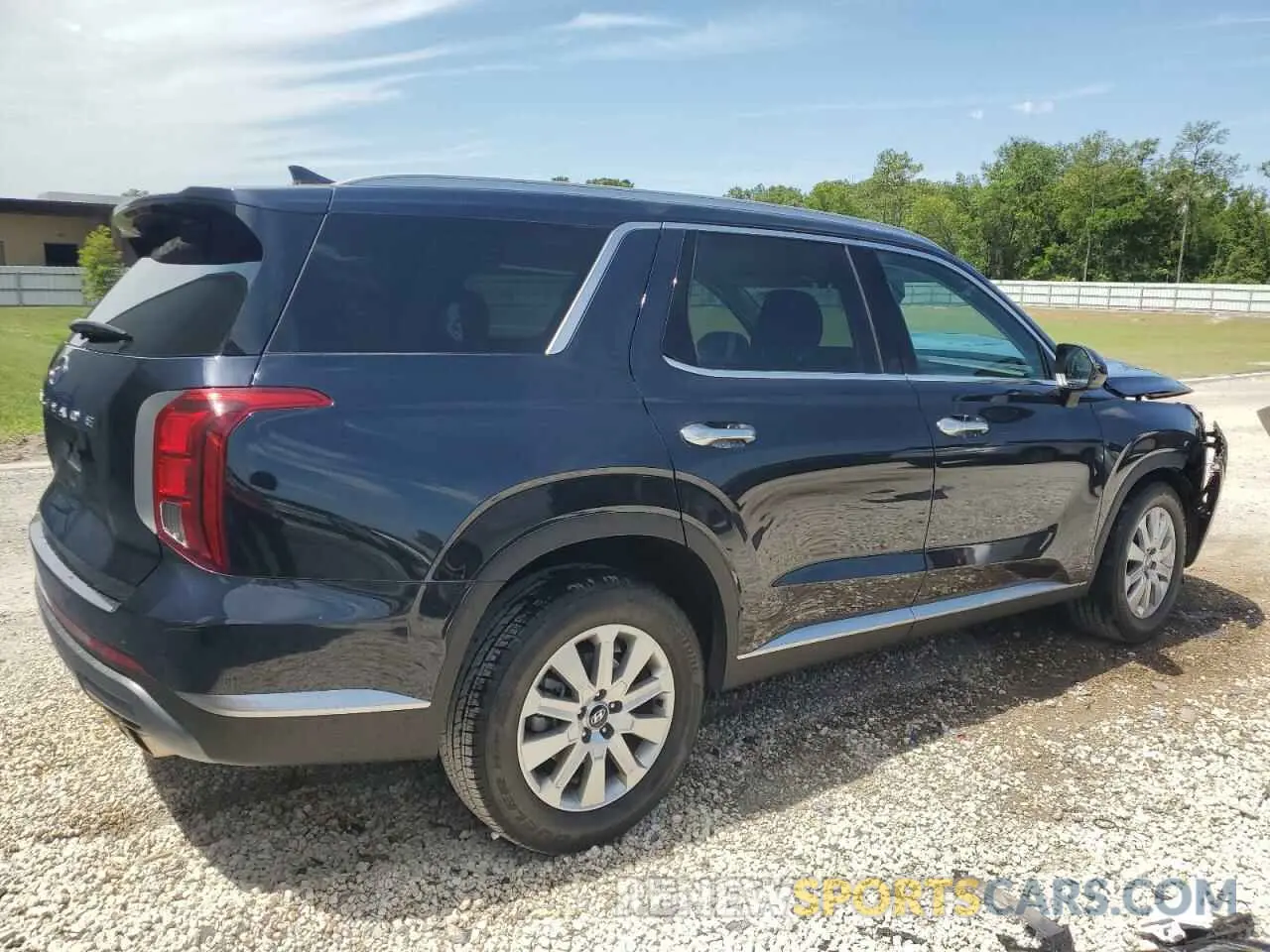 3 Photograph of a damaged car KM8R24GE9SU822541 HYUNDAI PALISADE 2025