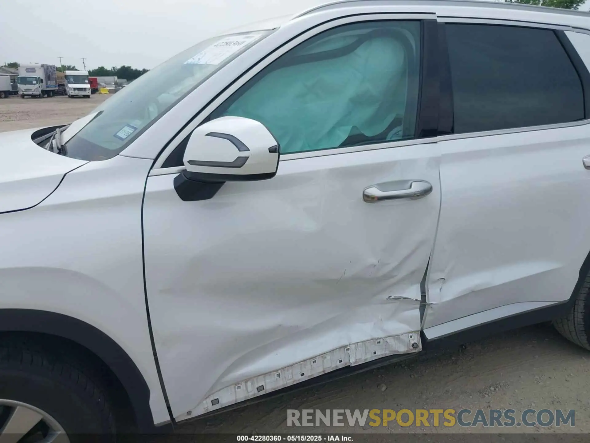 6 Photograph of a damaged car KM8R24GE9SU876048 HYUNDAI PALISADE 2025