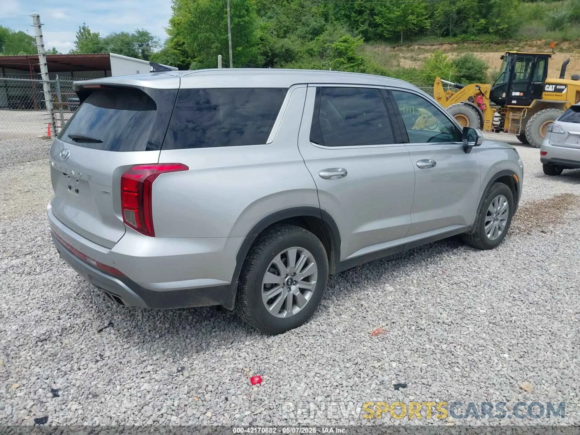 4 Photograph of a damaged car KM8R2DGE0SU829880 HYUNDAI PALISADE 2025