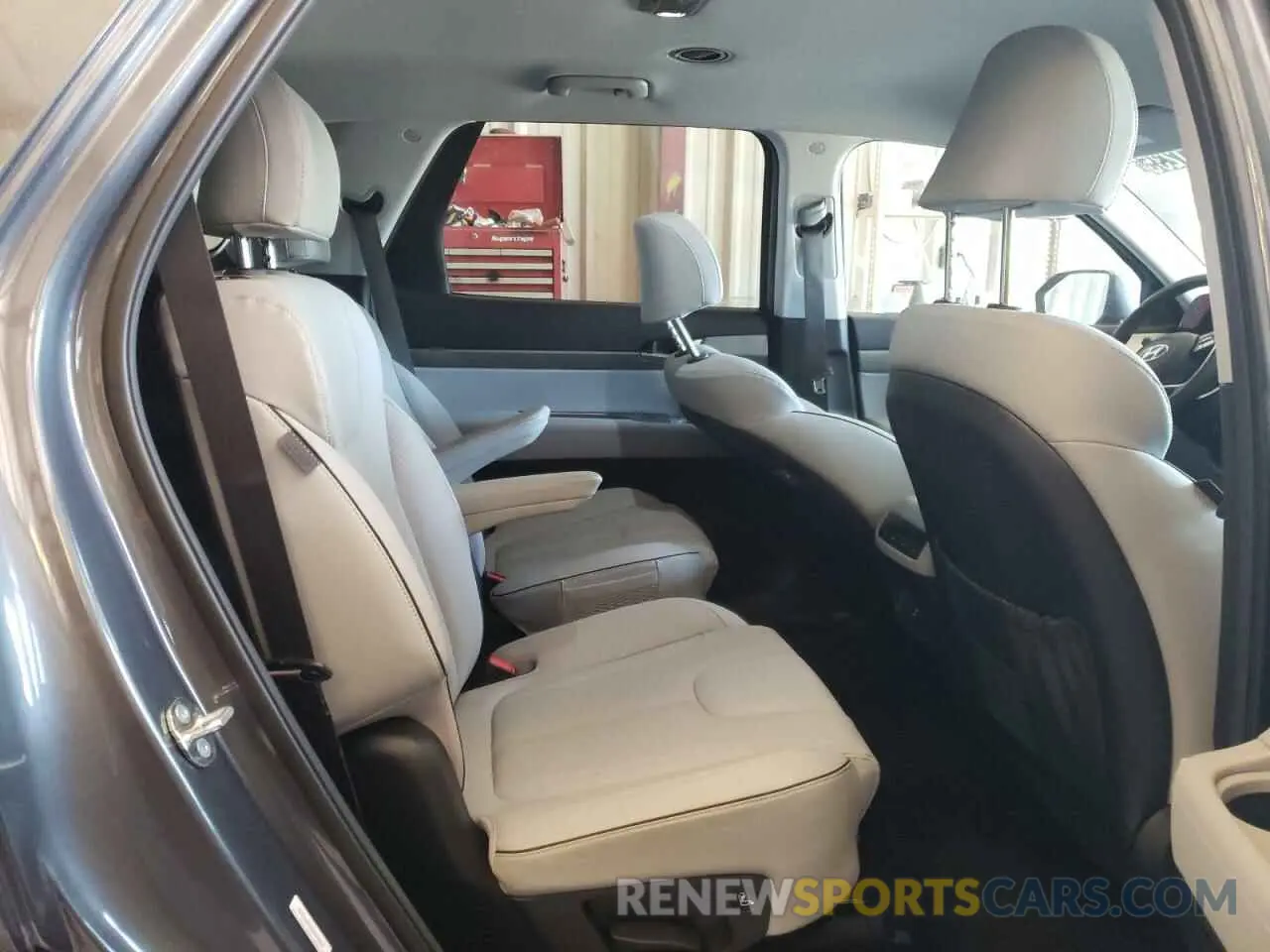 11 Photograph of a damaged car KM8R2DGE0SU851555 HYUNDAI PALISADE 2025