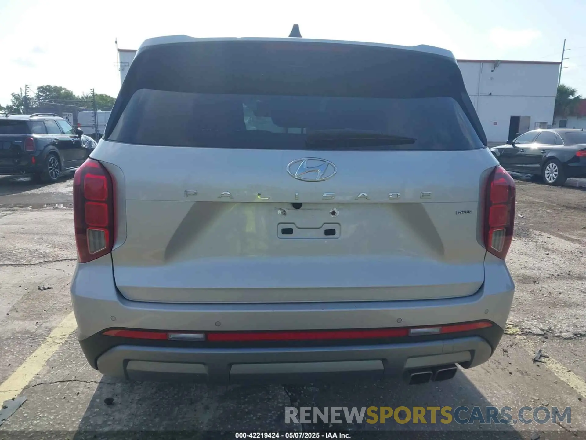 16 Photograph of a damaged car KM8R2DGE2SU842064 HYUNDAI PALISADE 2025
