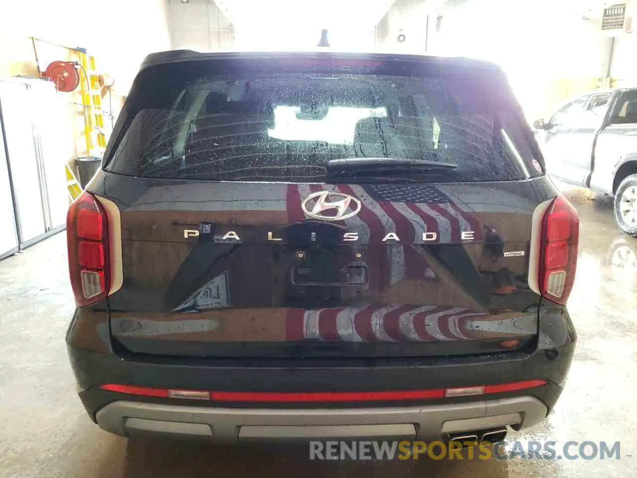 6 Photograph of a damaged car KM8R2DGE3SU819828 HYUNDAI PALISADE 2025