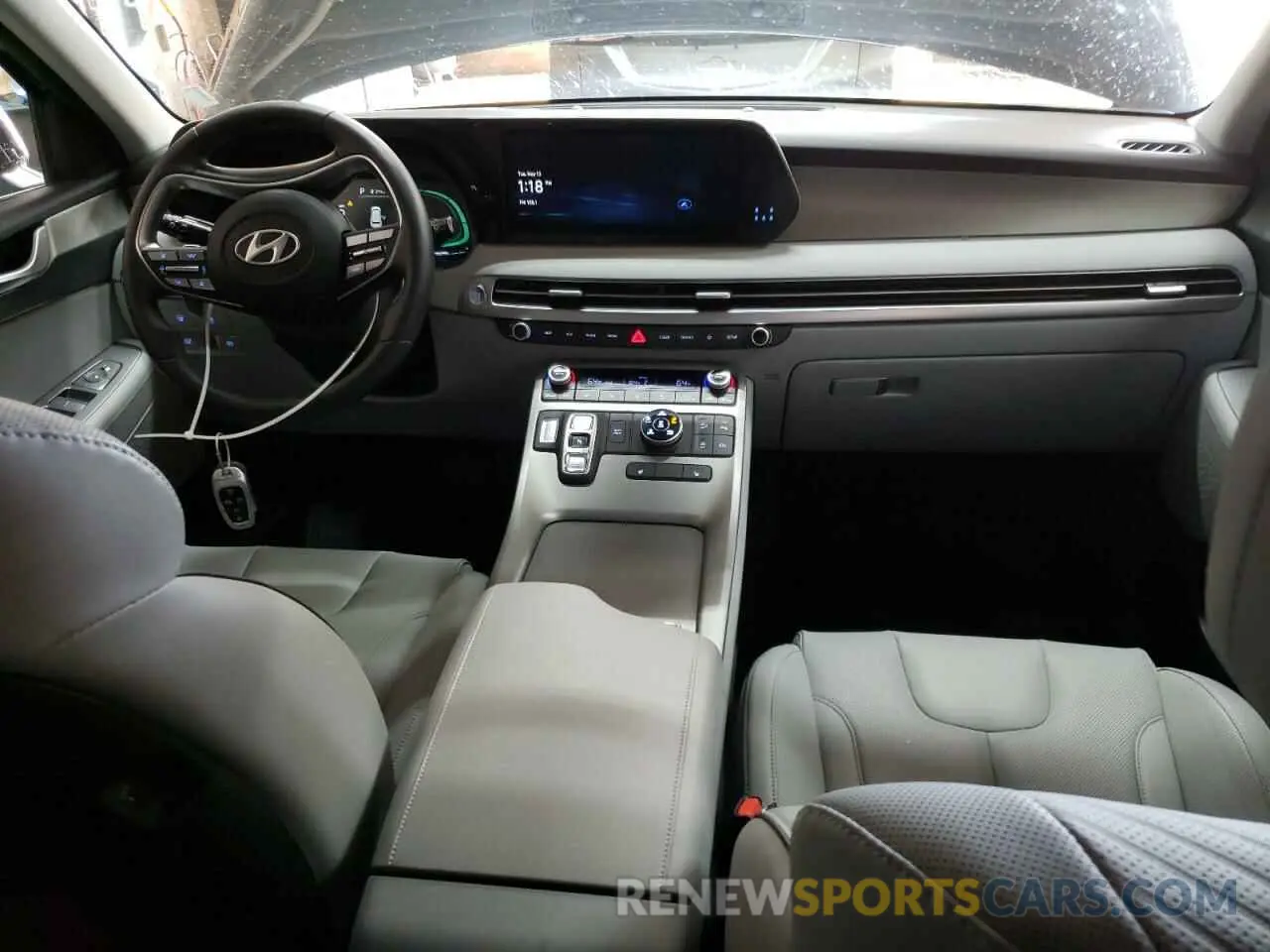 8 Photograph of a damaged car KM8R2DGE3SU819828 HYUNDAI PALISADE 2025